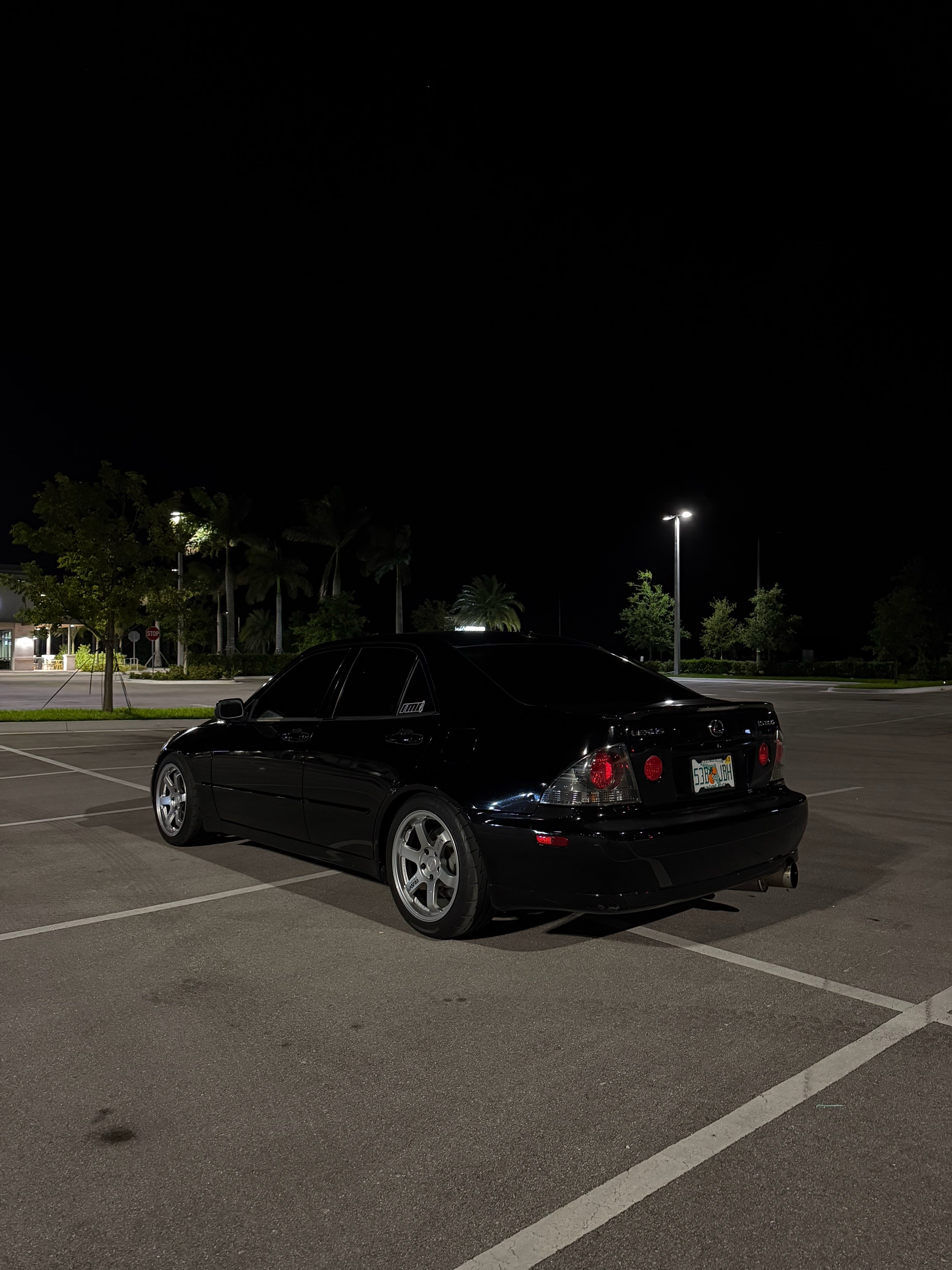@hxnbury