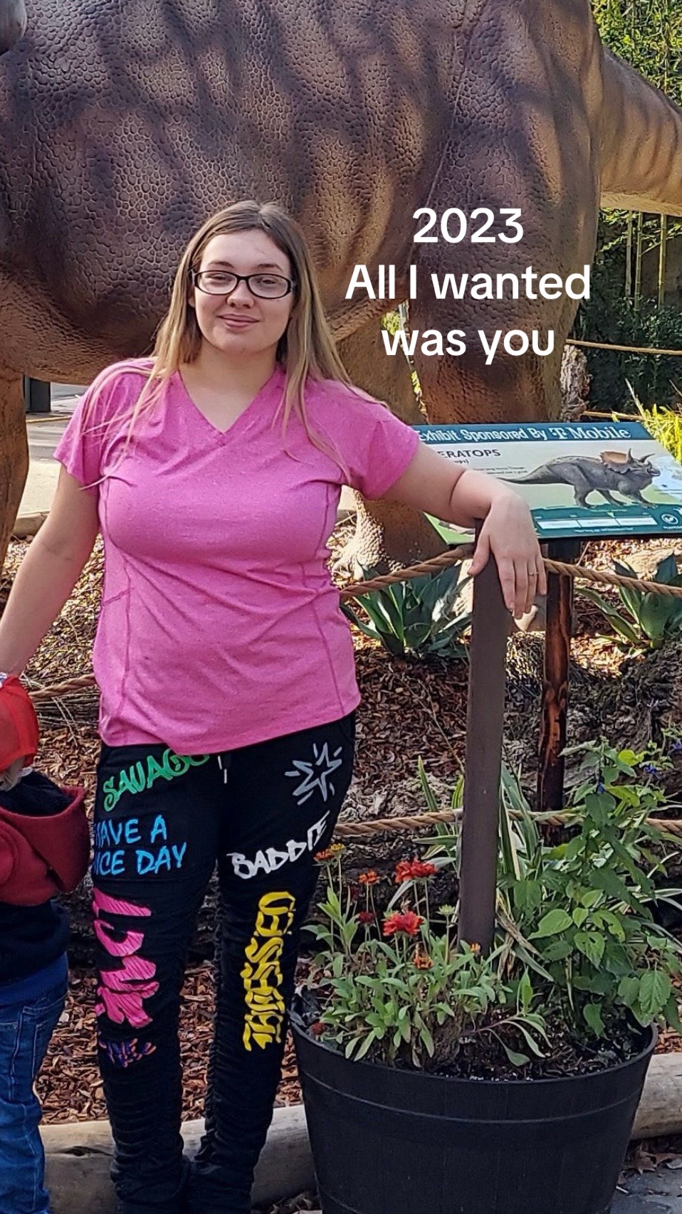 @ItsAshleyBZ