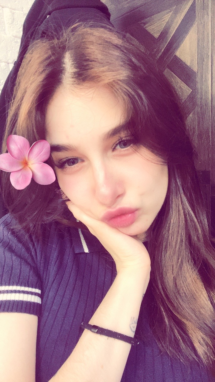 @Camilla_02_03