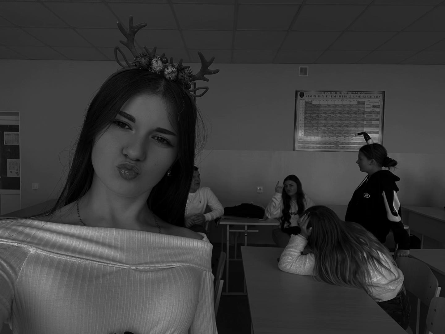 @𝟿-𝑏 𝑐𝑙𝑎𝑠𝑠✩