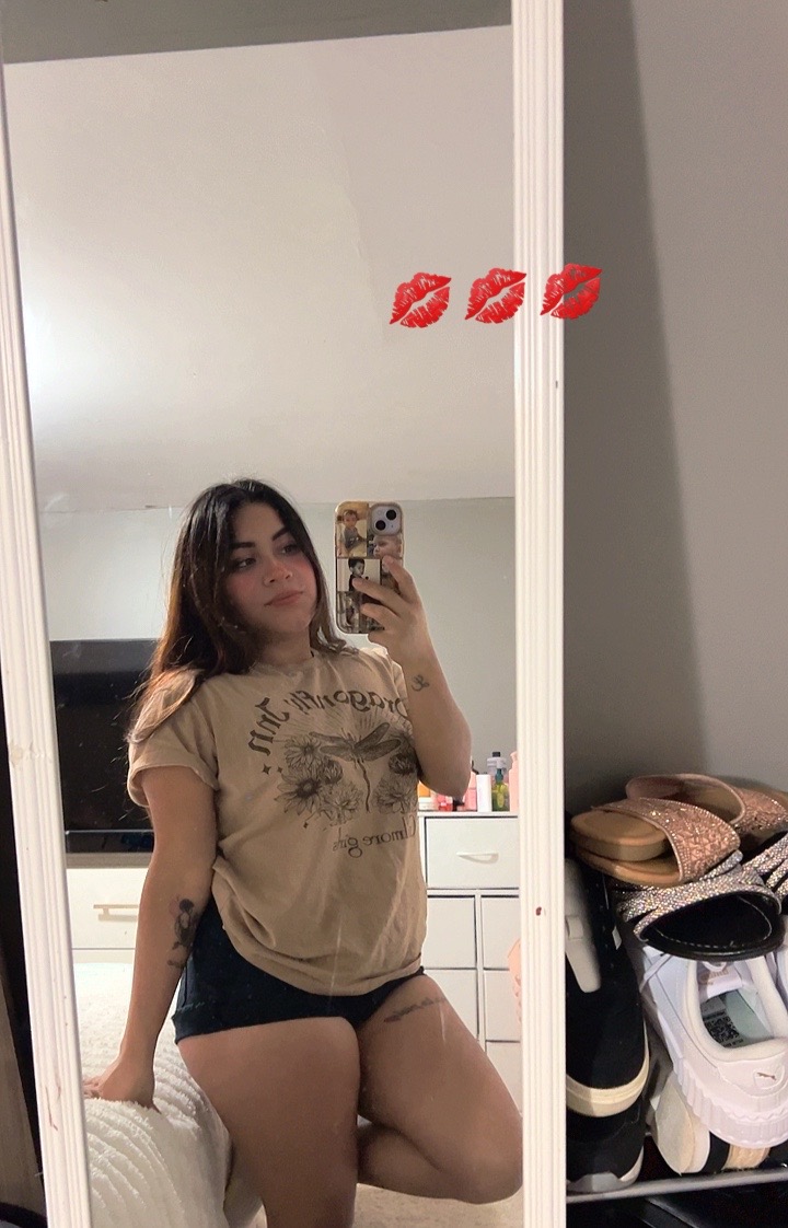 @🦋