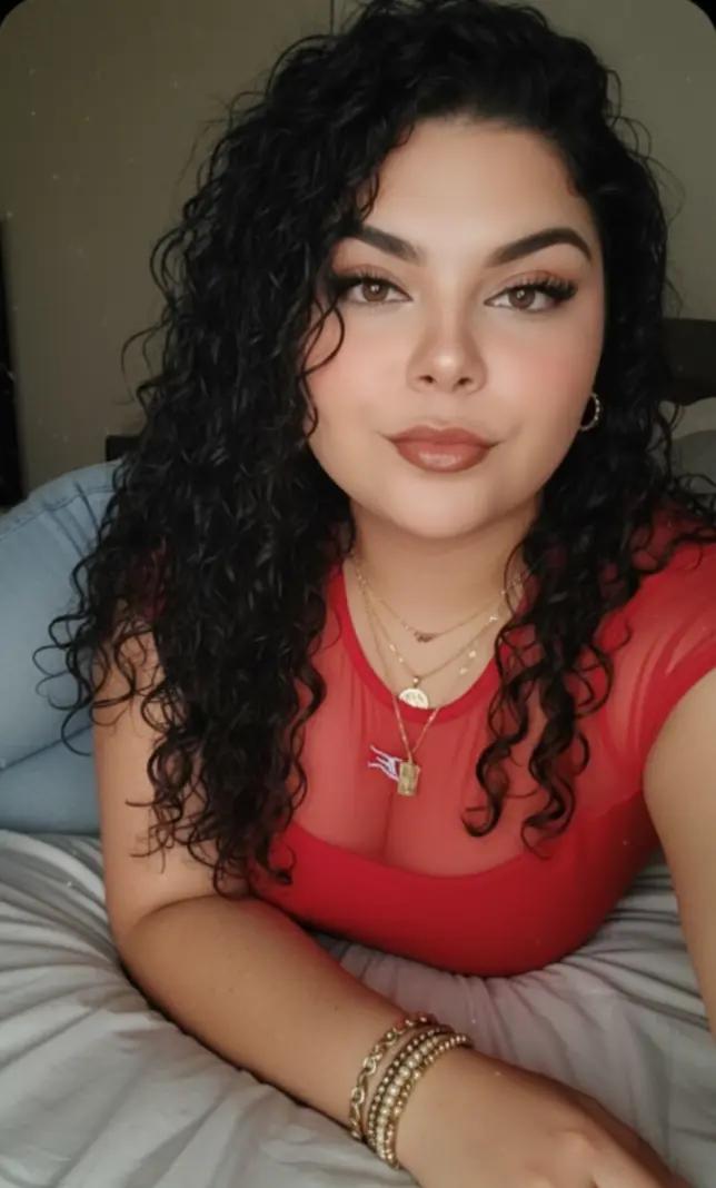 @✨Nelly Molina✨