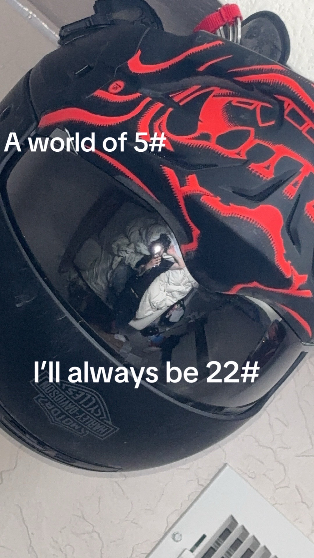 @Mads_wrld1️⃣5️⃣2️⃣