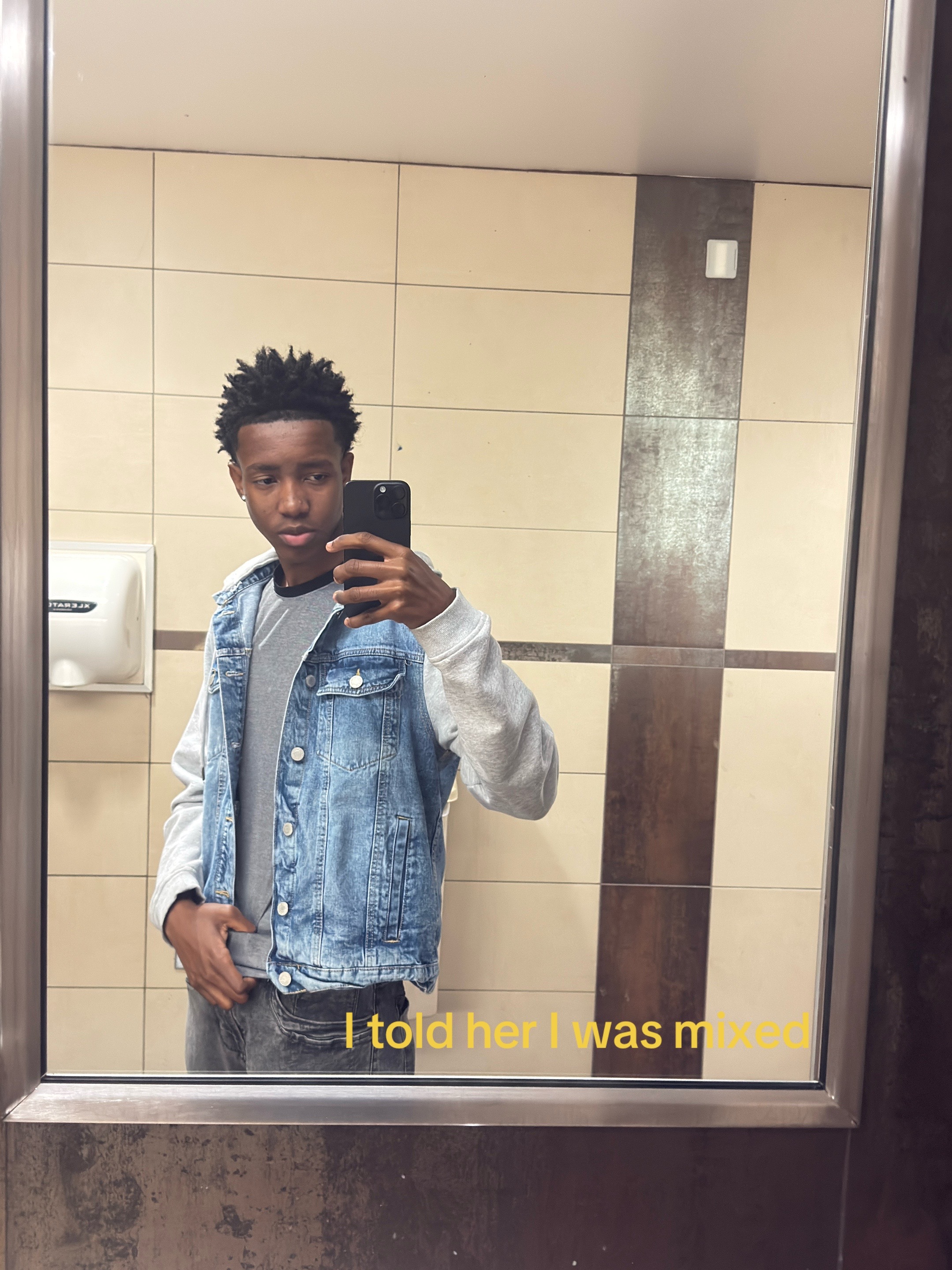 @𝐂𝐇𝐑𝐈𝐒💫𝐓𝐈𝐀𝐍🥷