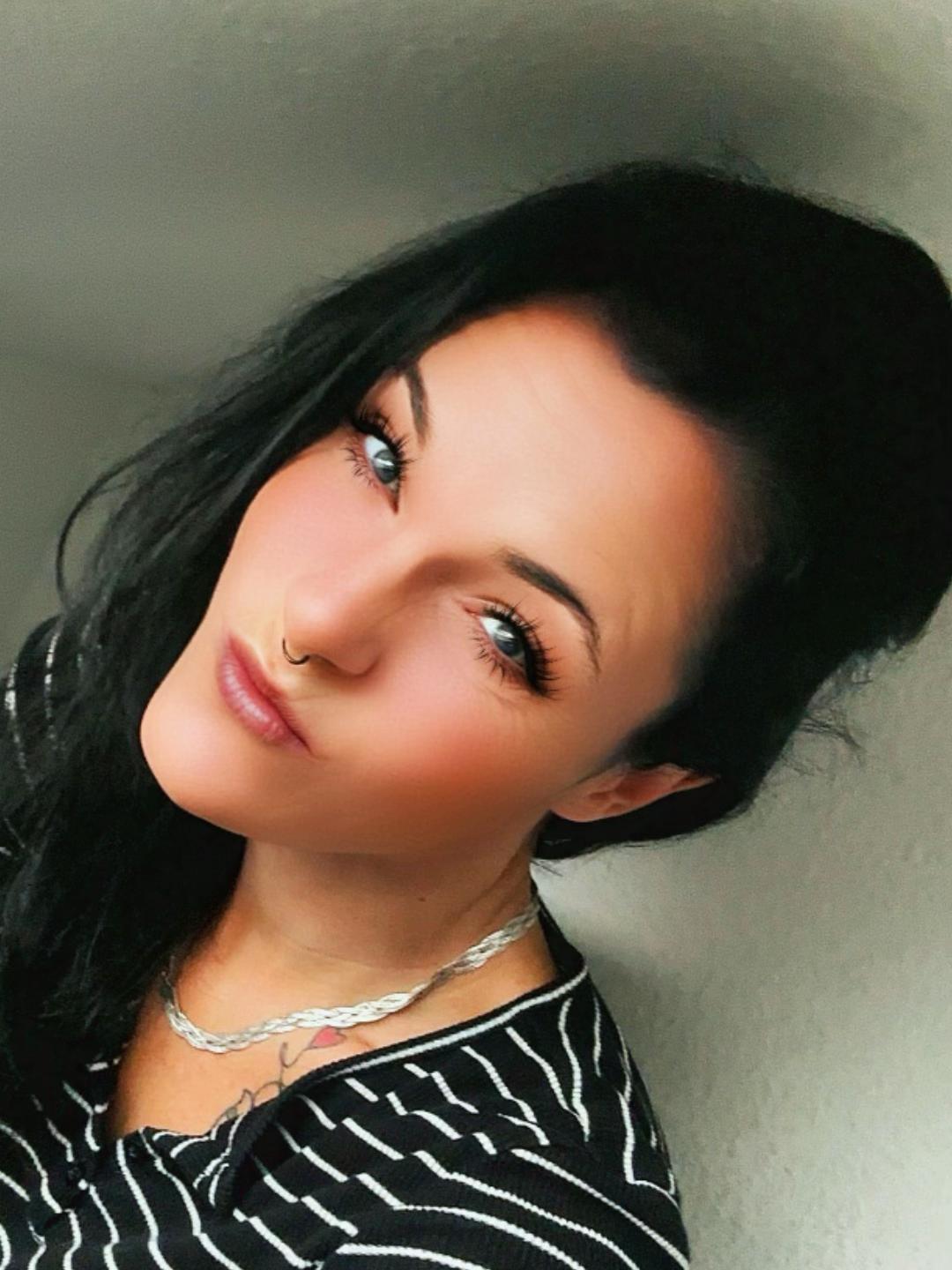 @Julie_SuperbSportlineV3