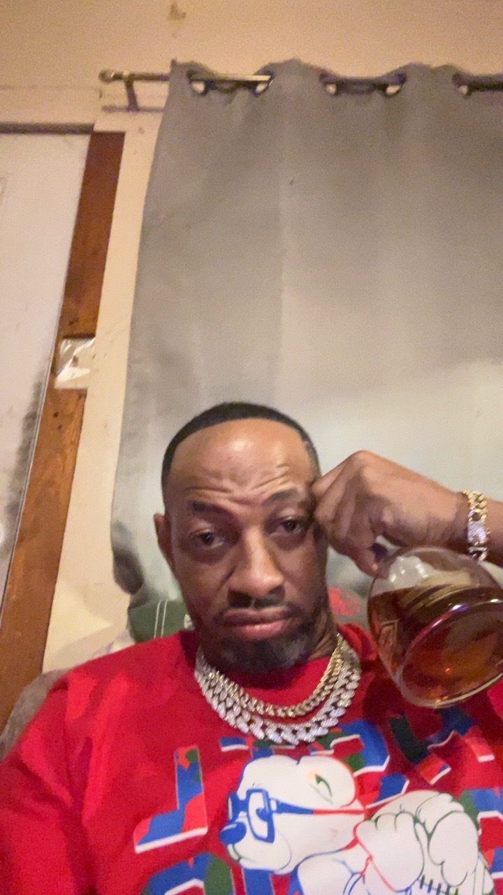 @MoneyBagg Runt$