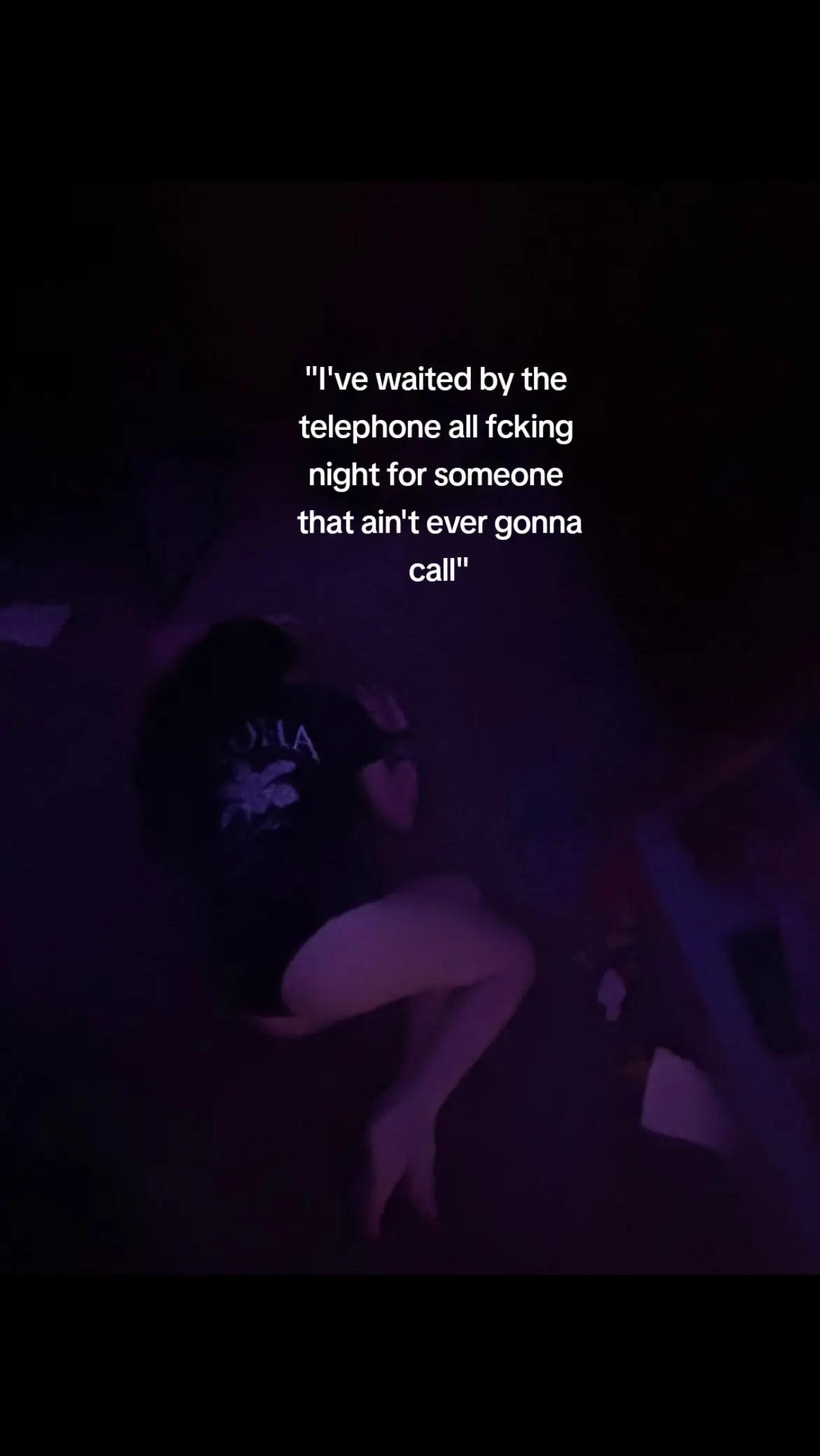 @idk🌑🌙🕸️