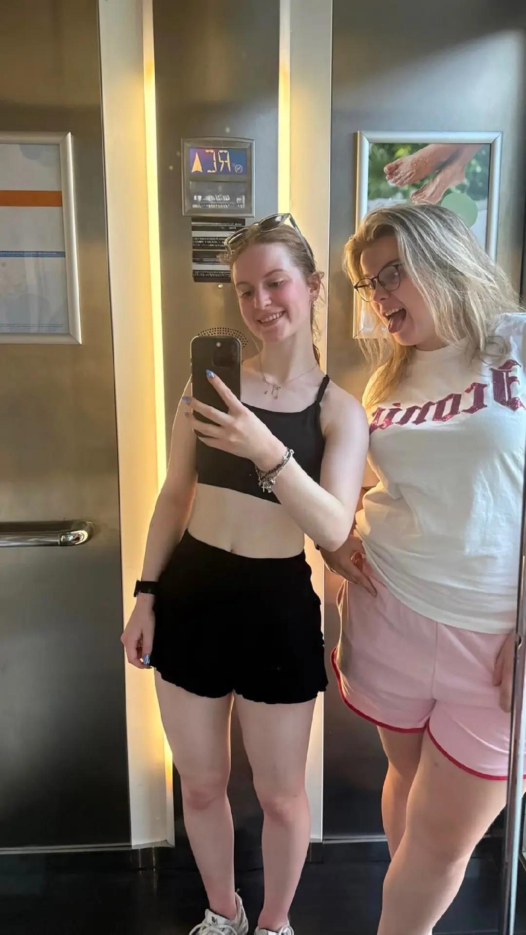 @SRAMHR 💛💛💛