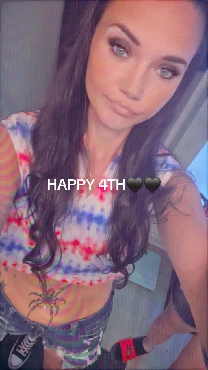 @Kayyy🖤