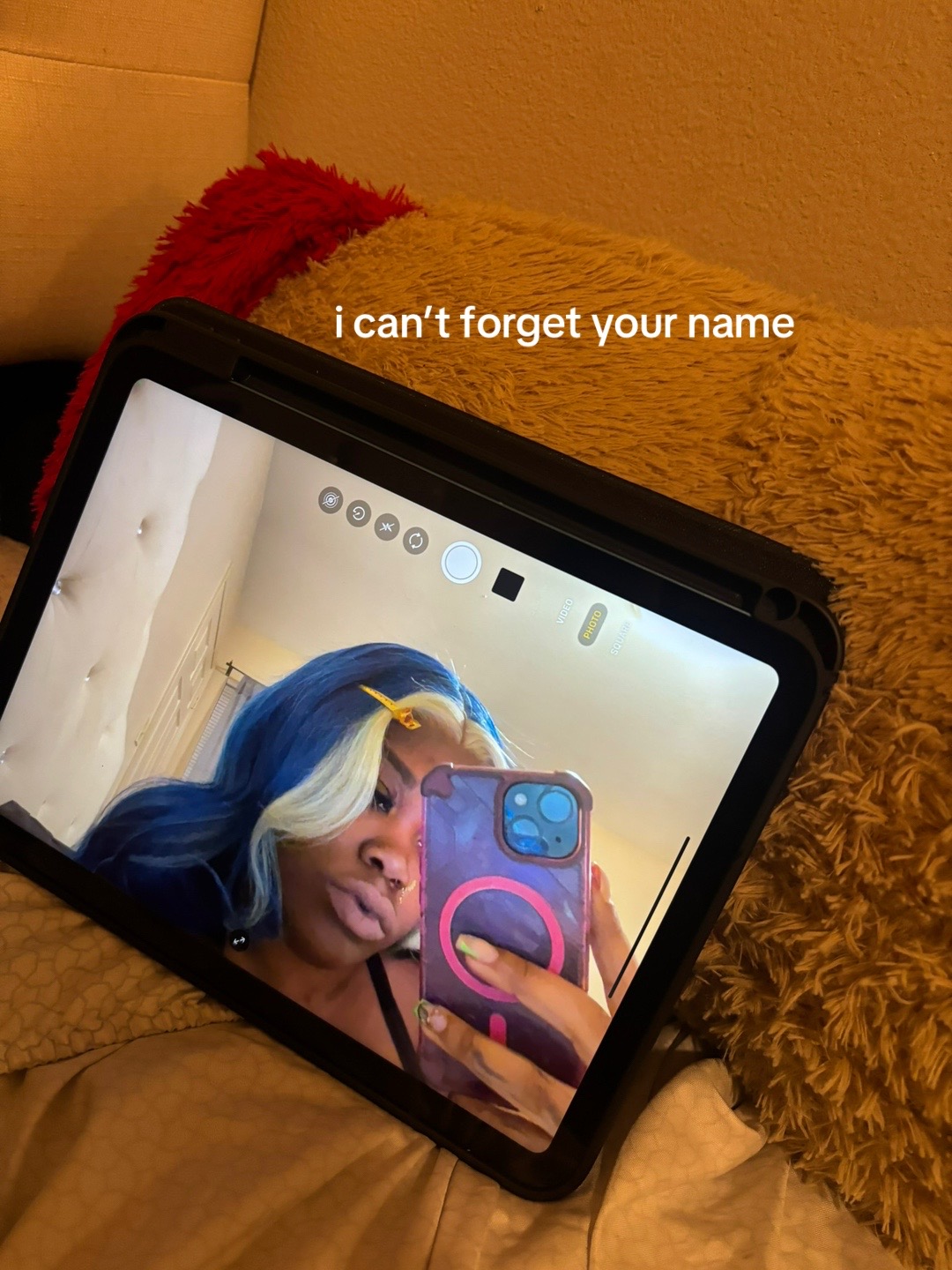 @moneydatbxx😘