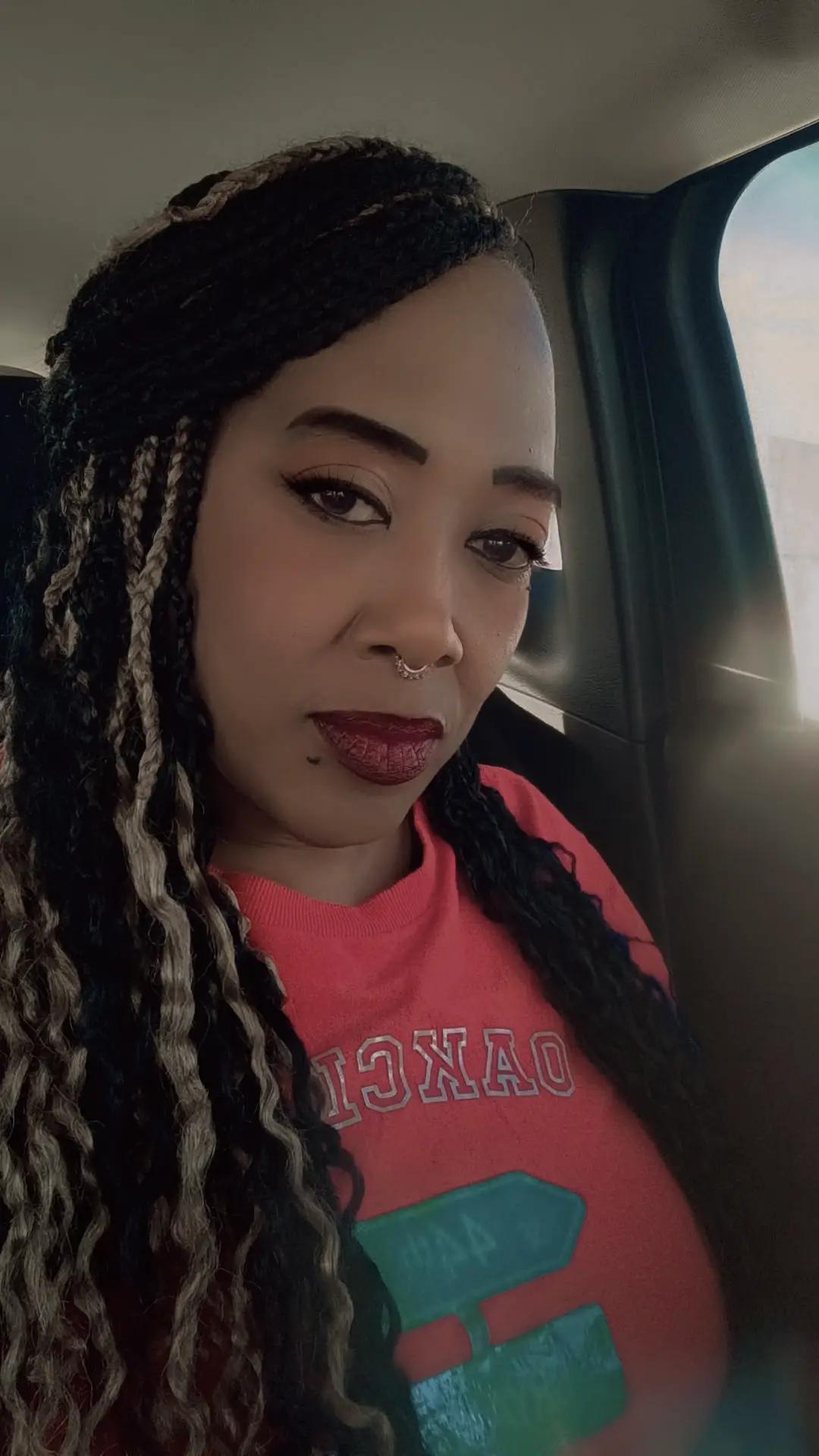 @Authentically ME/ Queen Elease