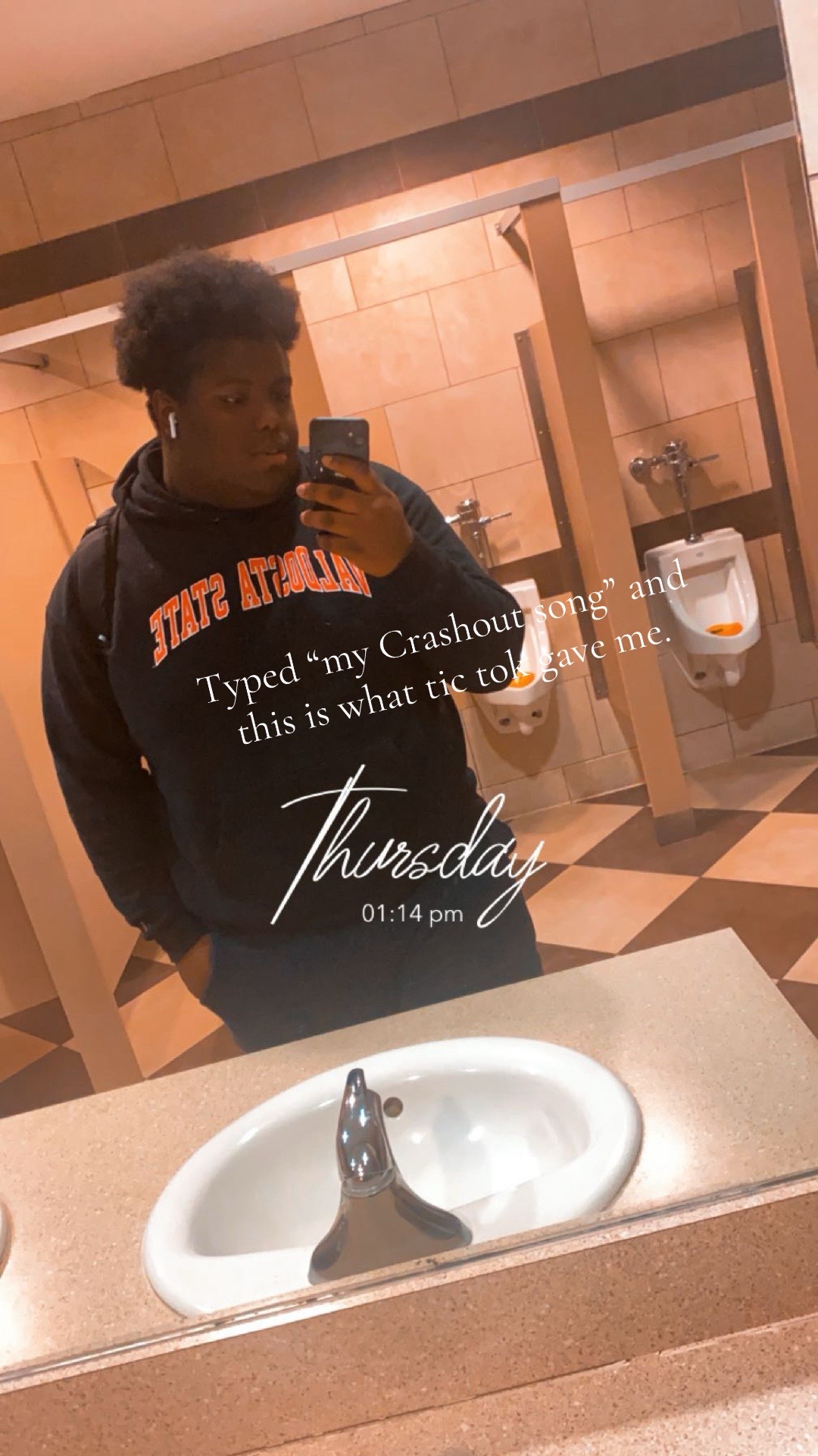 @𝒬𝓊𝒶𝓎 ⛴️💫