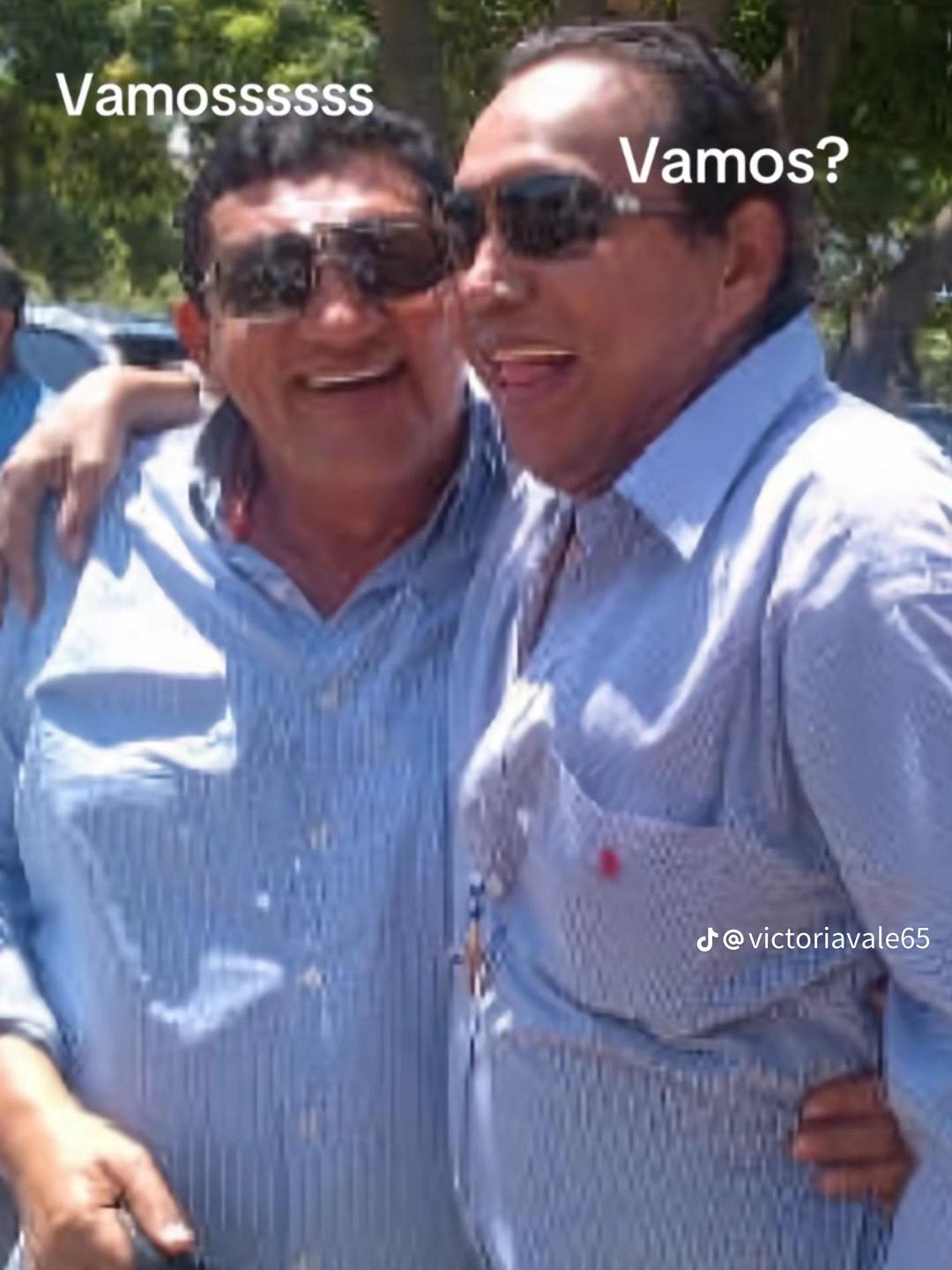 @🦥.