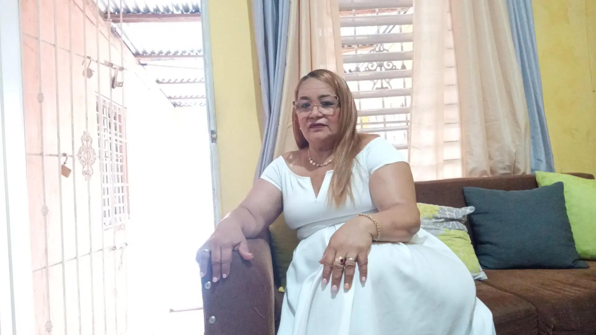 @Altagracia Castillo