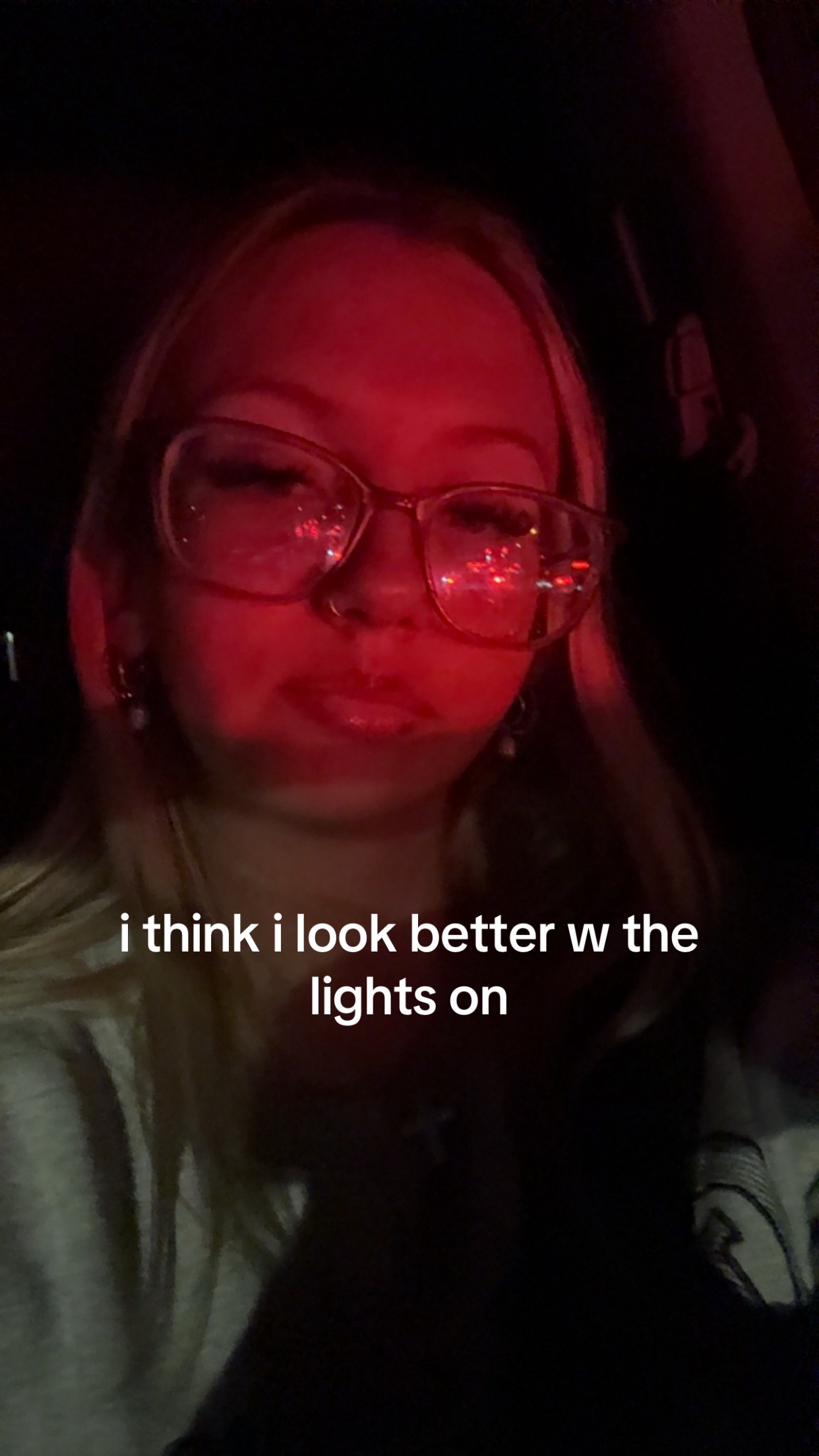 @izzy💋🦋🍒🍸
