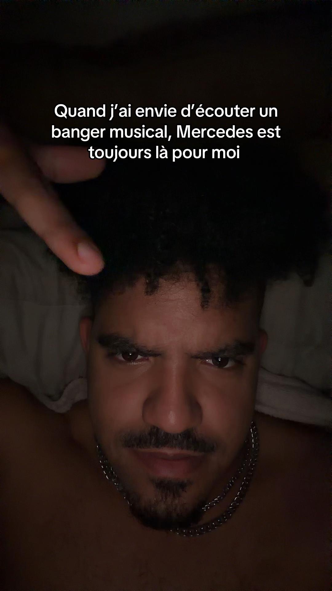 @Ruruu