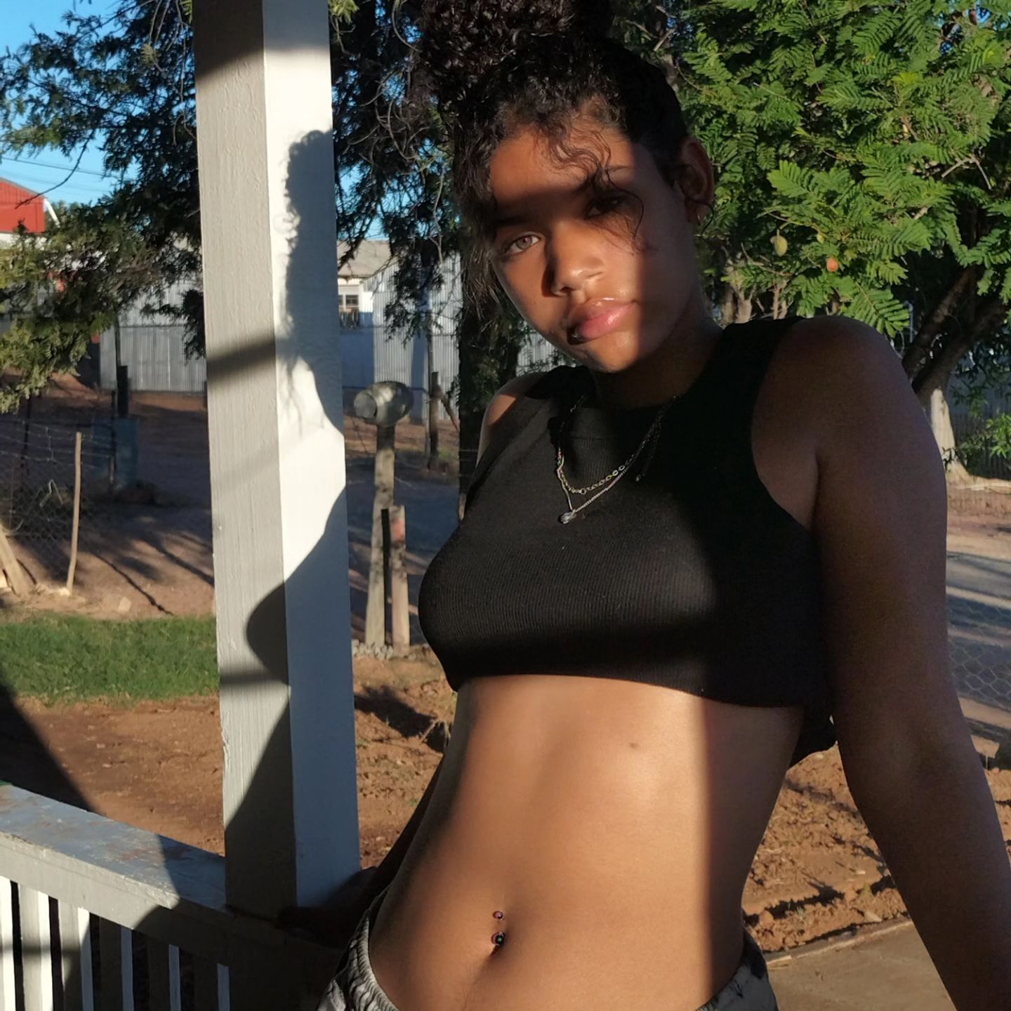 @lavaughntee