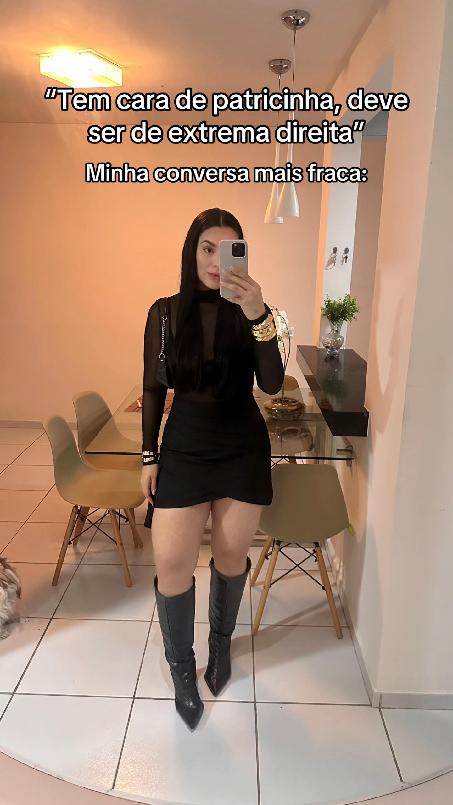 @Lyvian