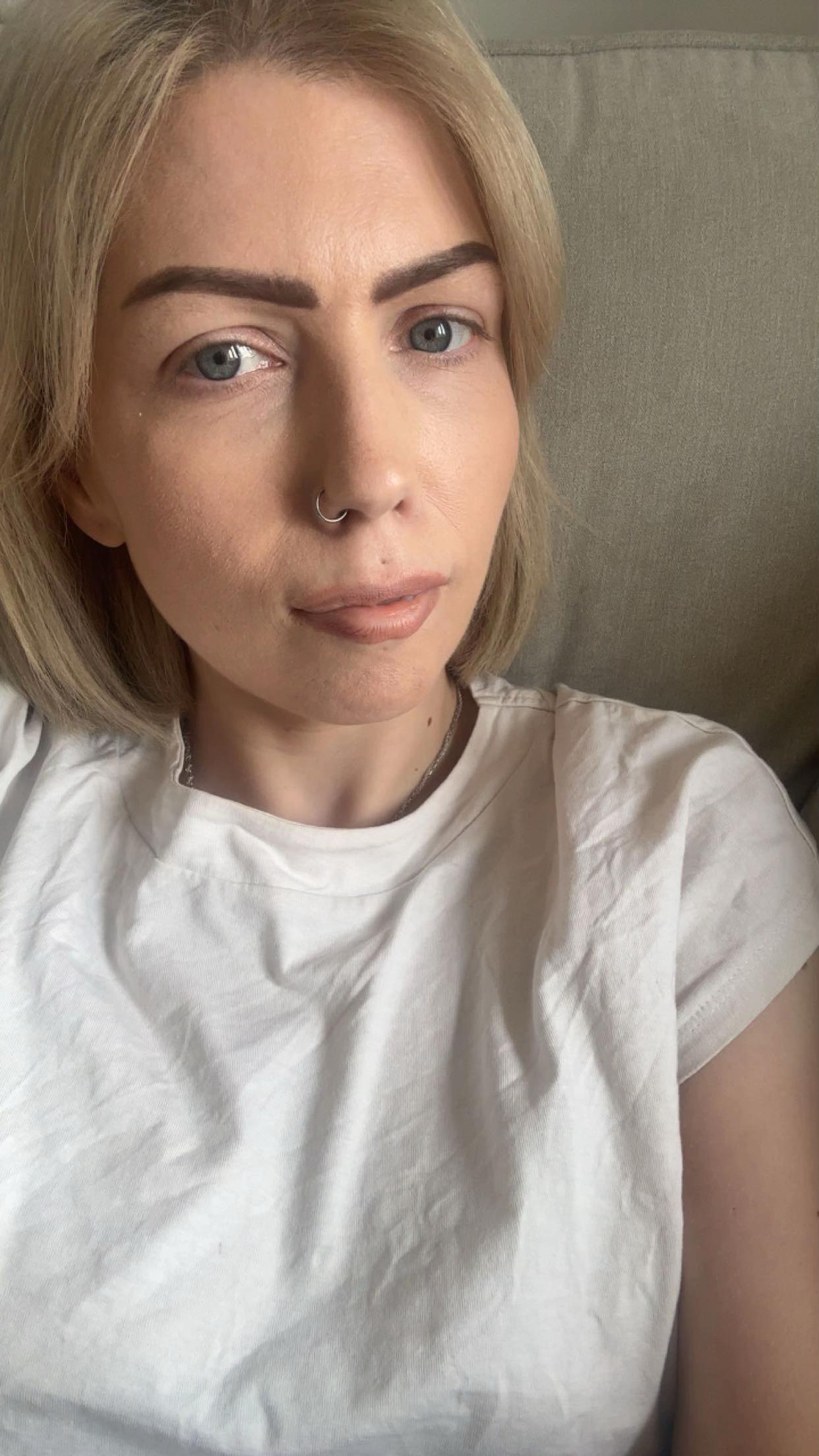 @EllenBridgerMakeupArtist