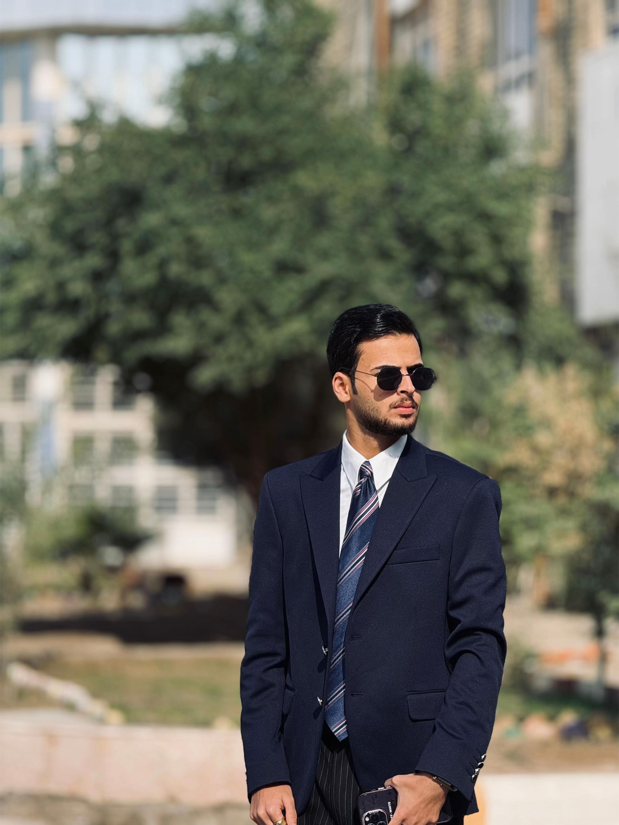 @إبراهيم أمين