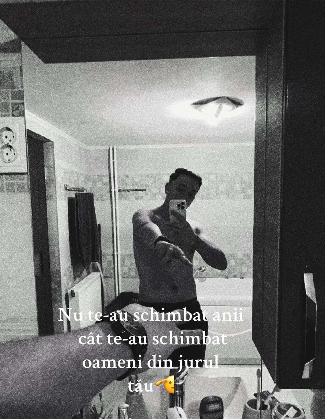 @𝔻 𝕖 𝕟 𝕚 𝕤 𝕄 𝕚 𝕔 𝕝 𝕖