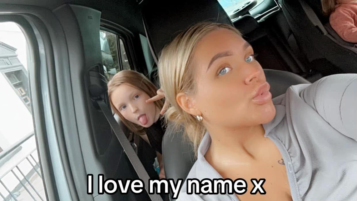 @Lozzaxx