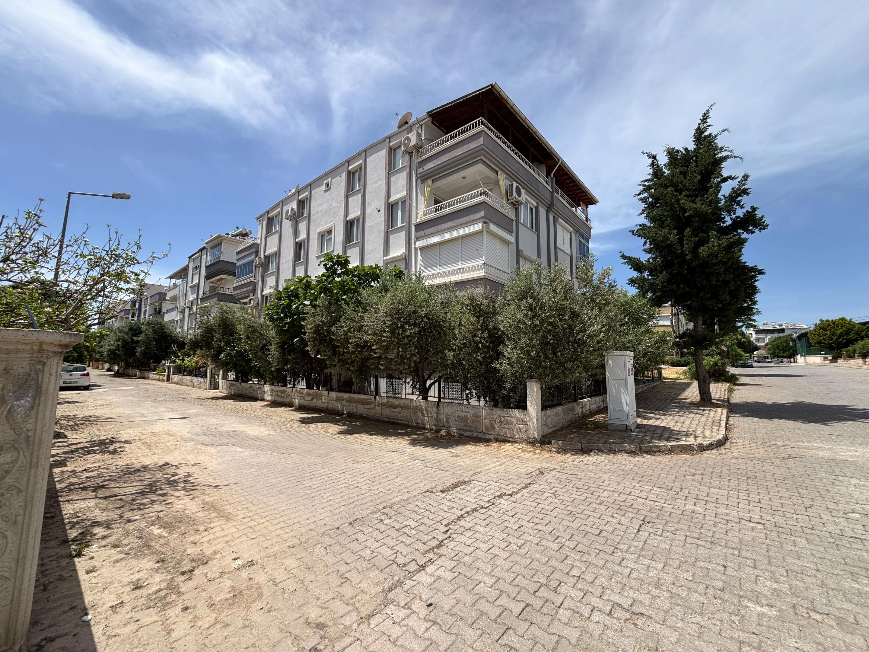 @Özkan Çelikkanat