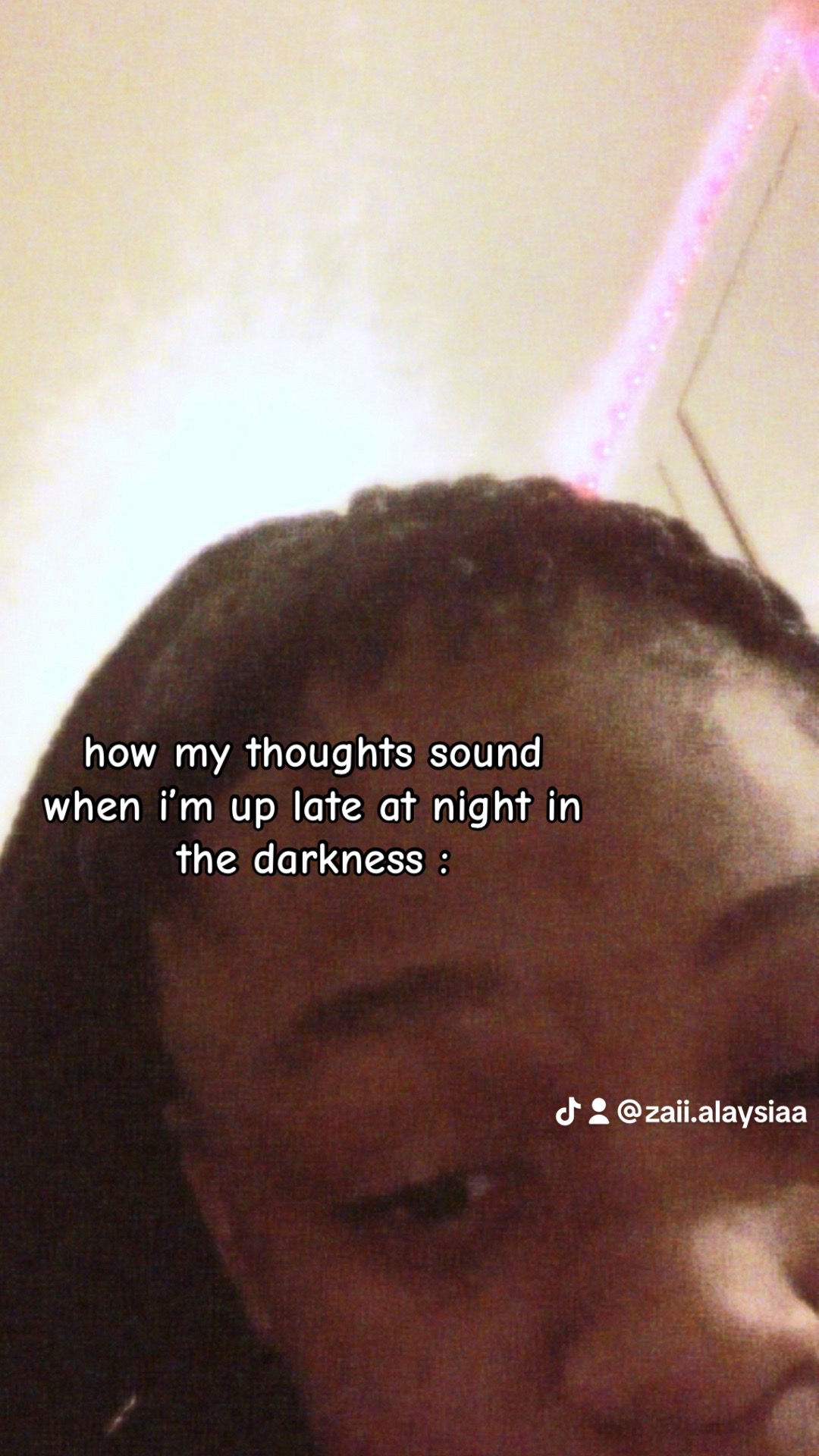 @arandombrownskinchick_