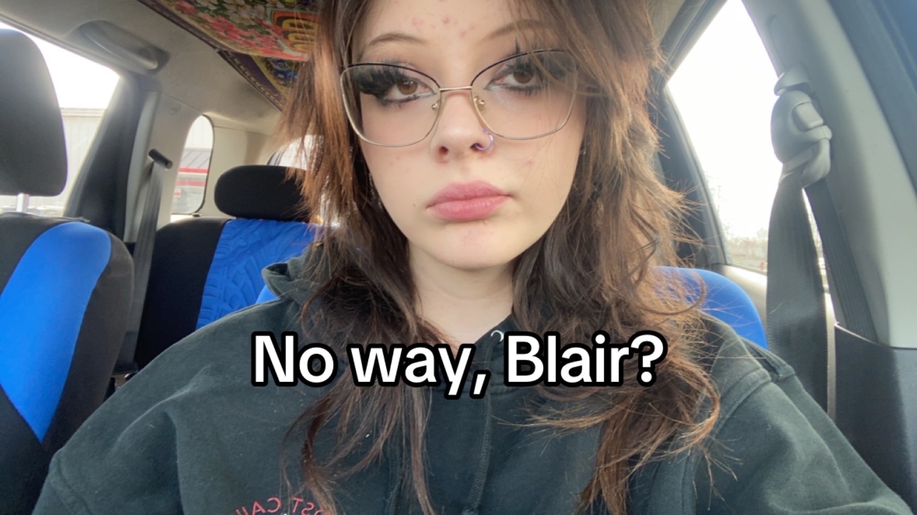 @cαɾlվ ᥫ᭡