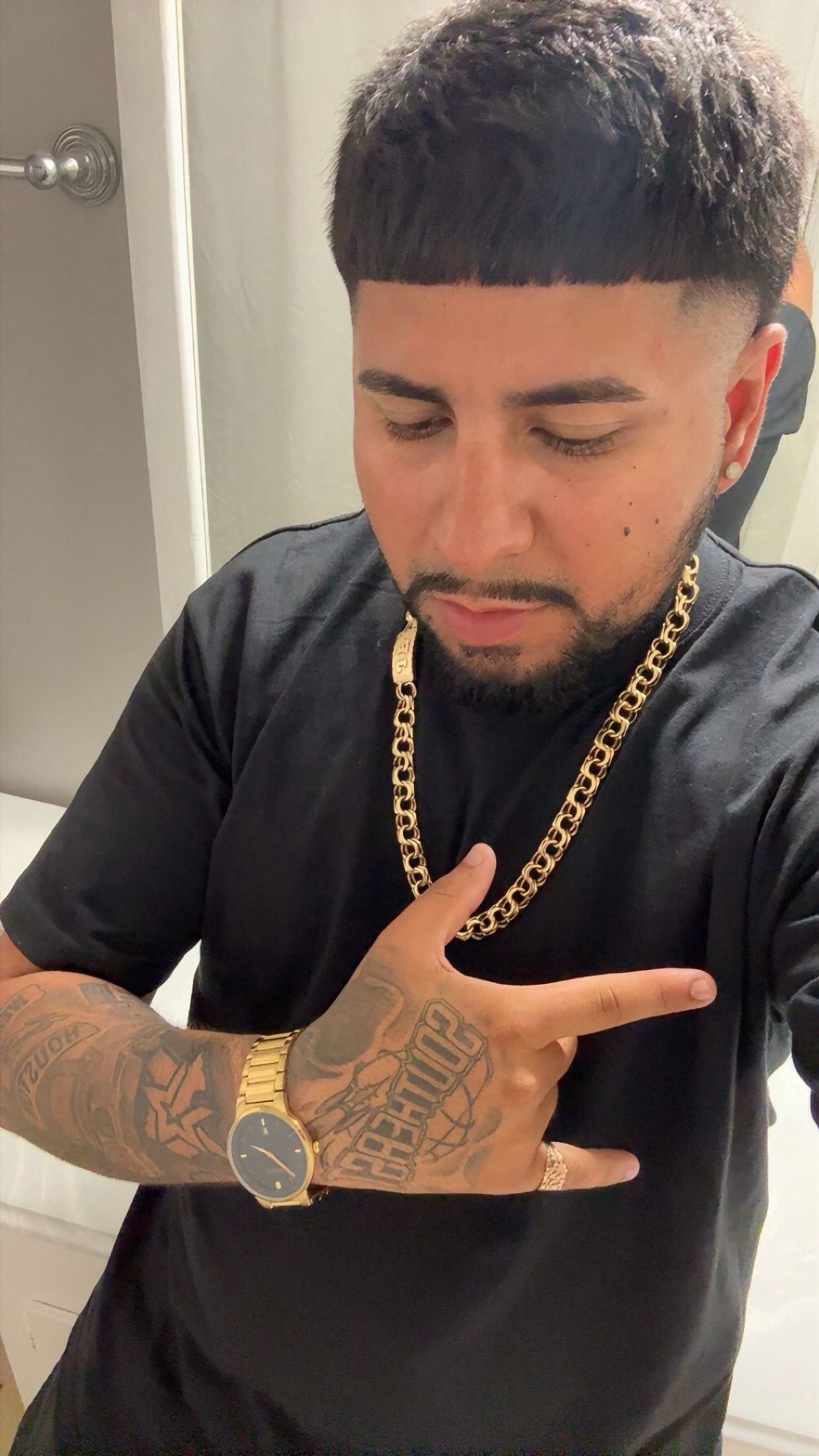 @__joelflores__