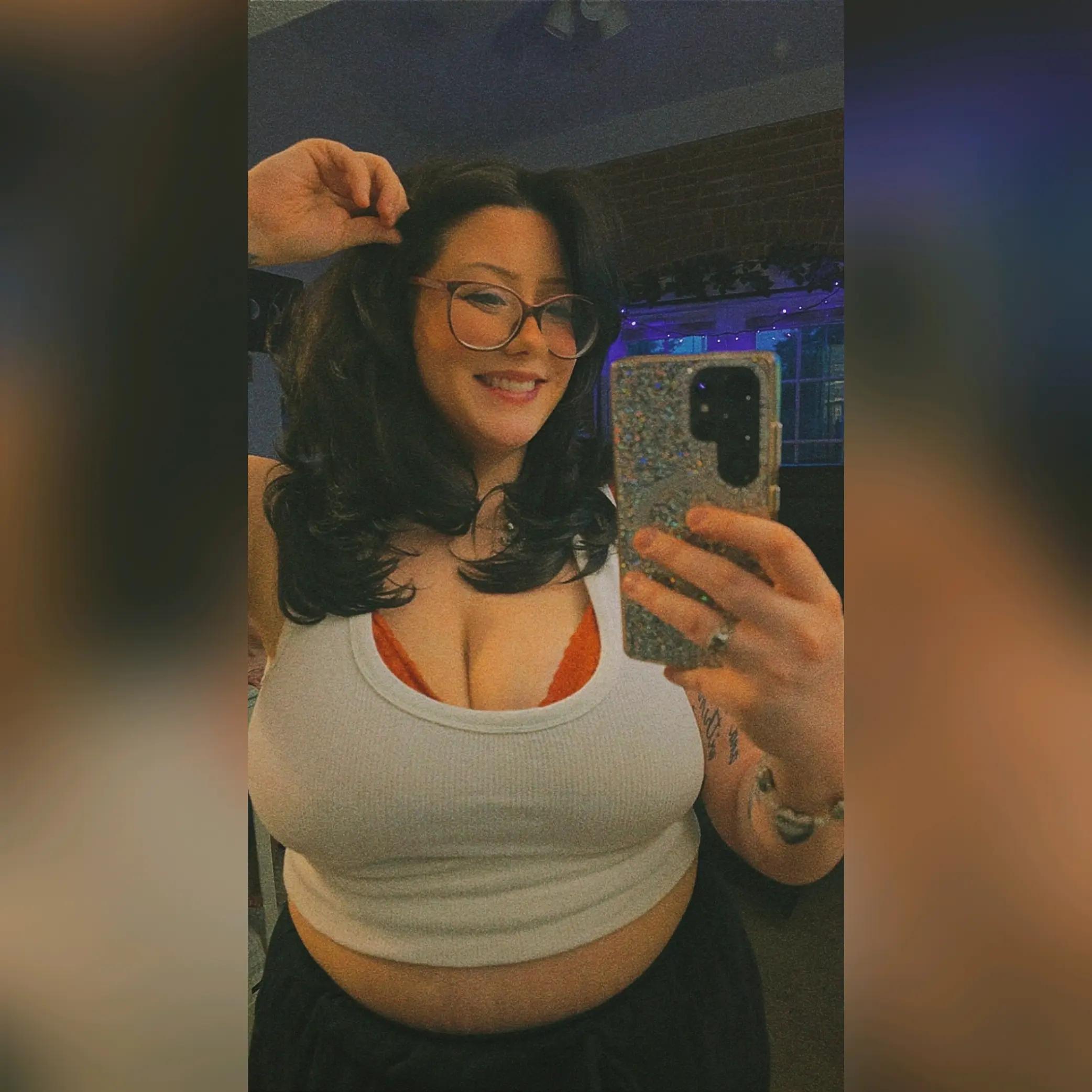 @the_divine_muse