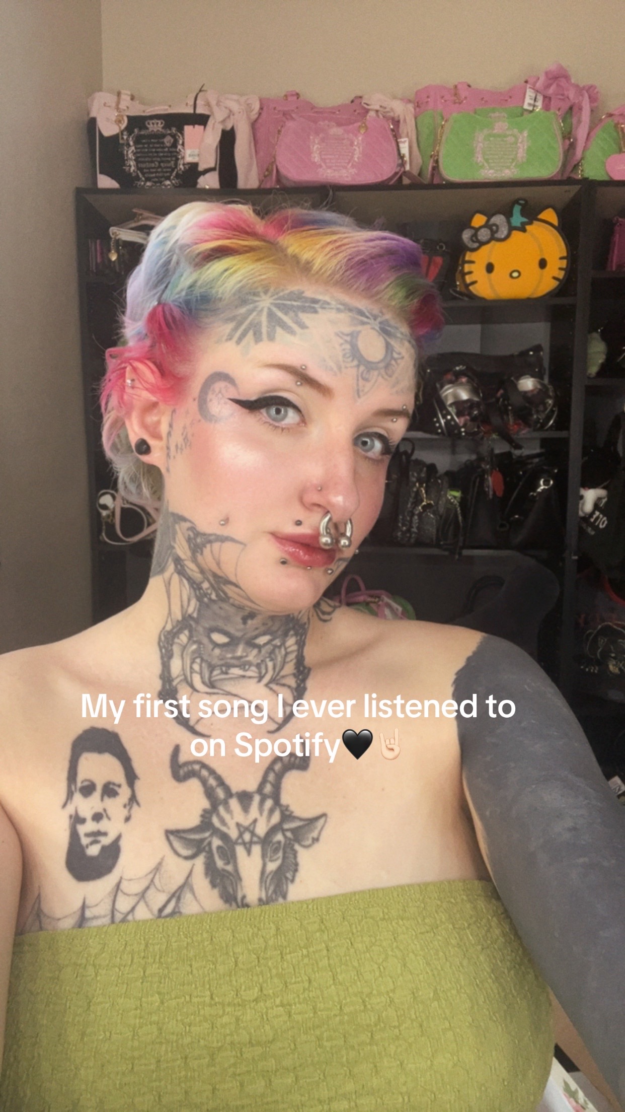 @Ash Putnam🖤