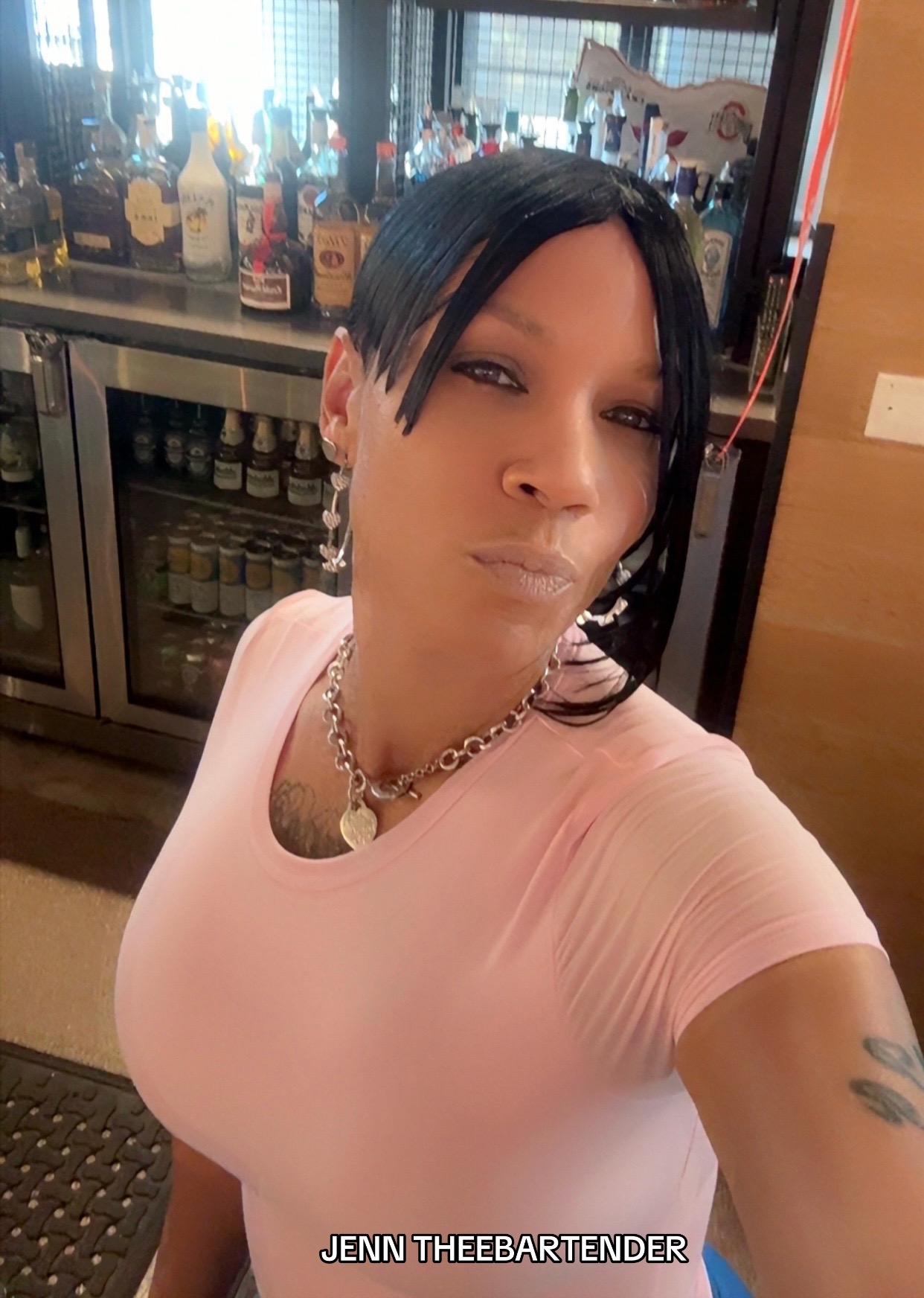 @JENN THEEBARTENDER