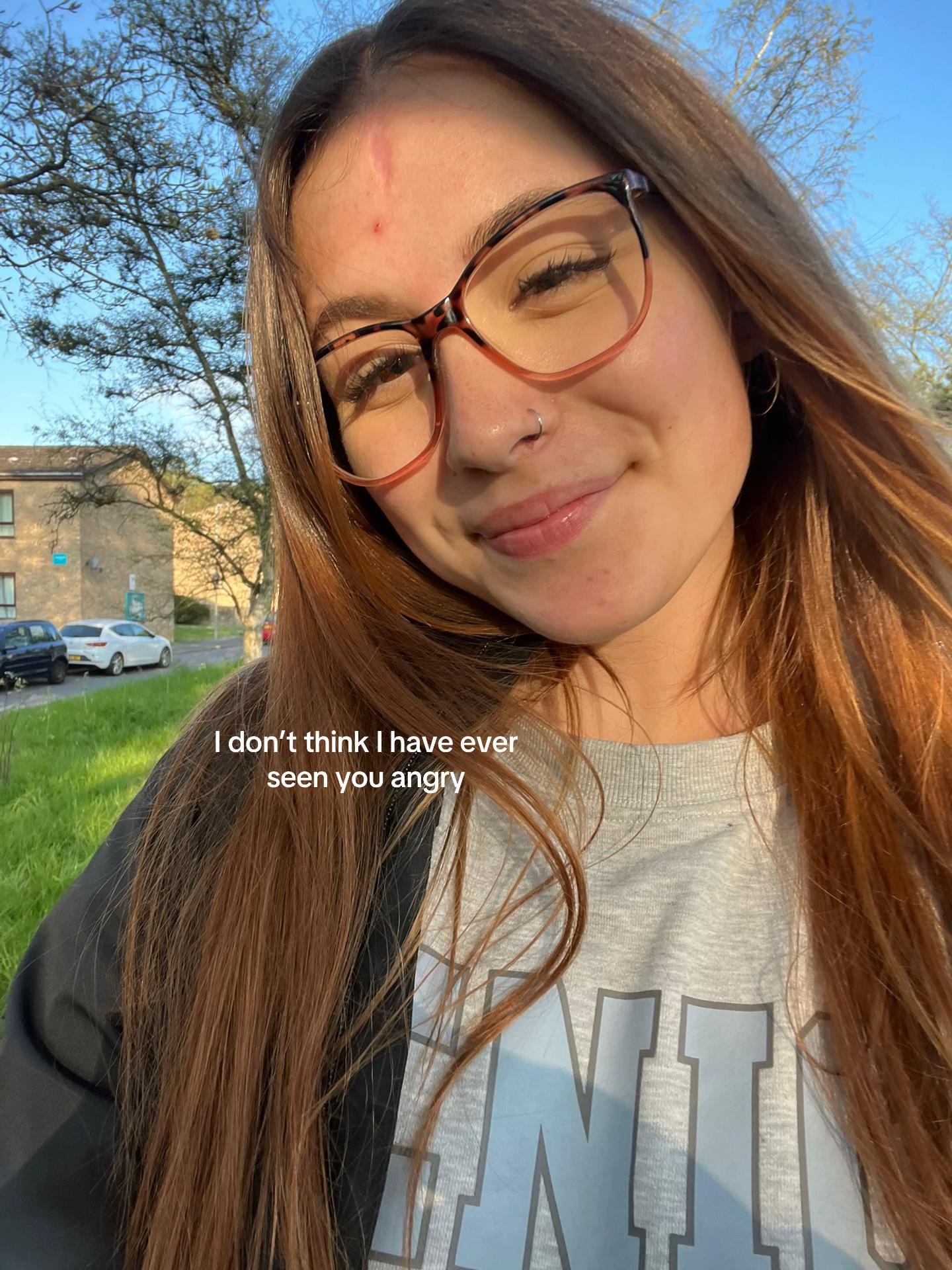 @•Izzy•
