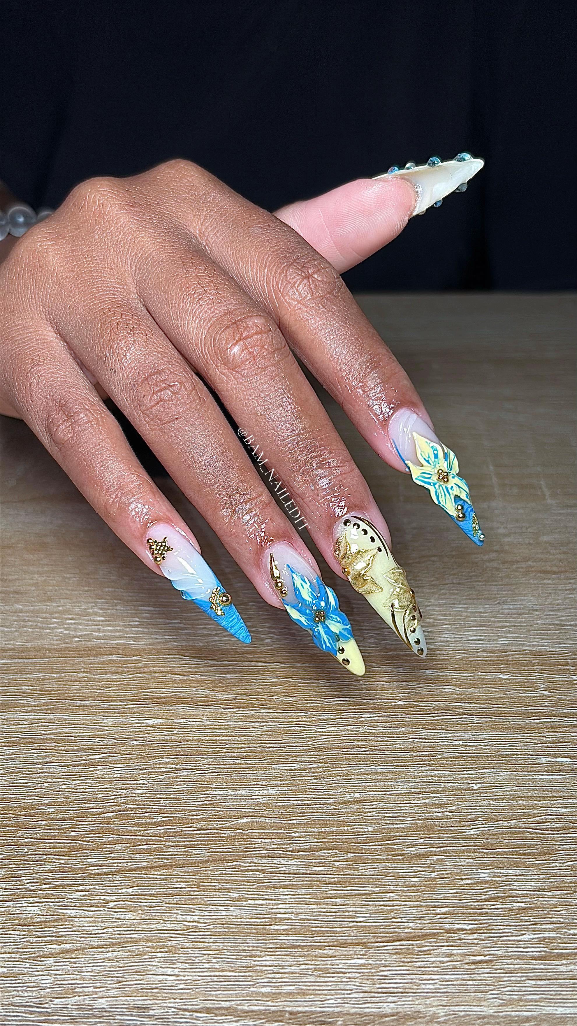 @BAM_NAILEDIT