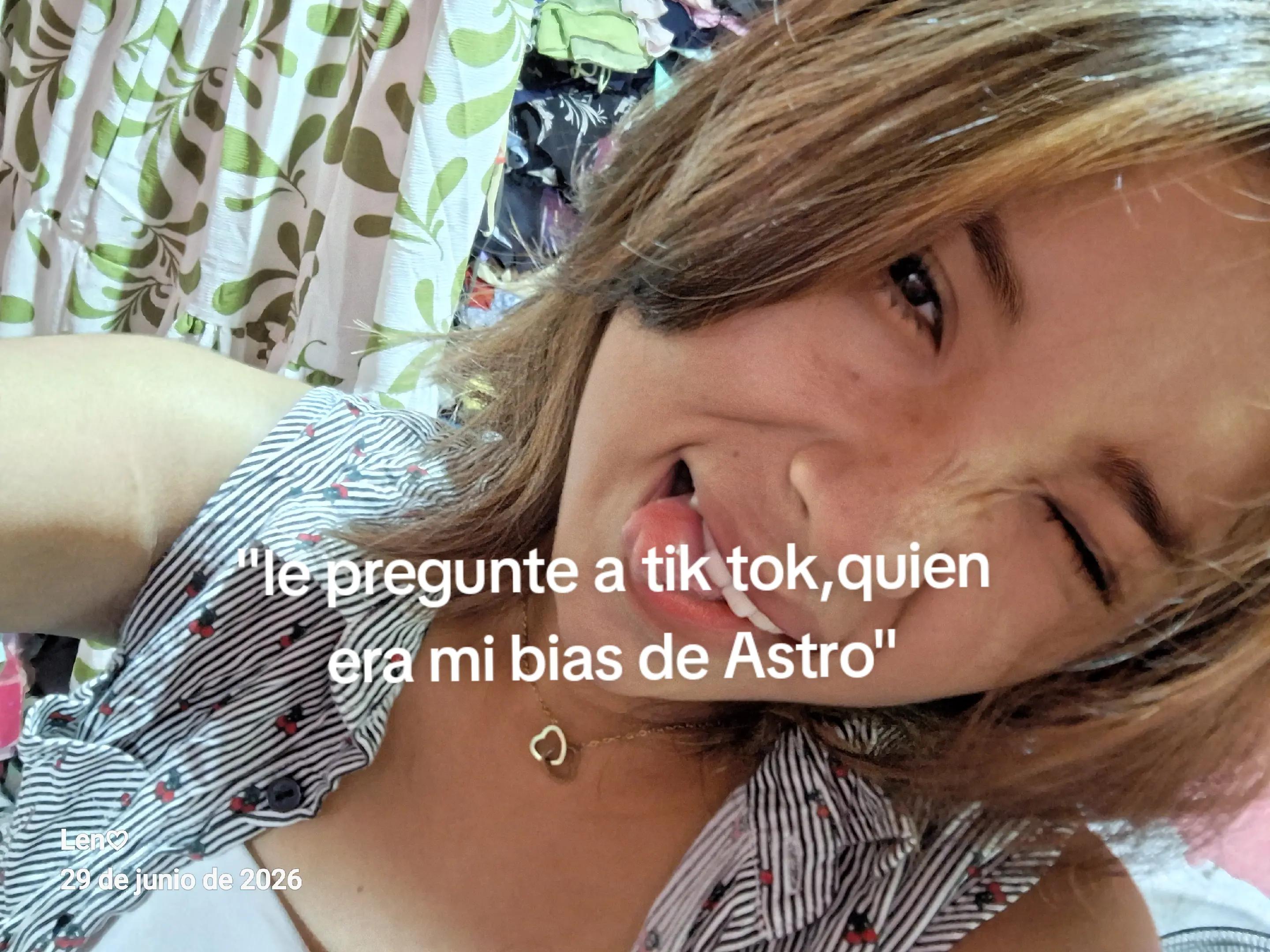 @LenAroha💜❯❯❯❯❯