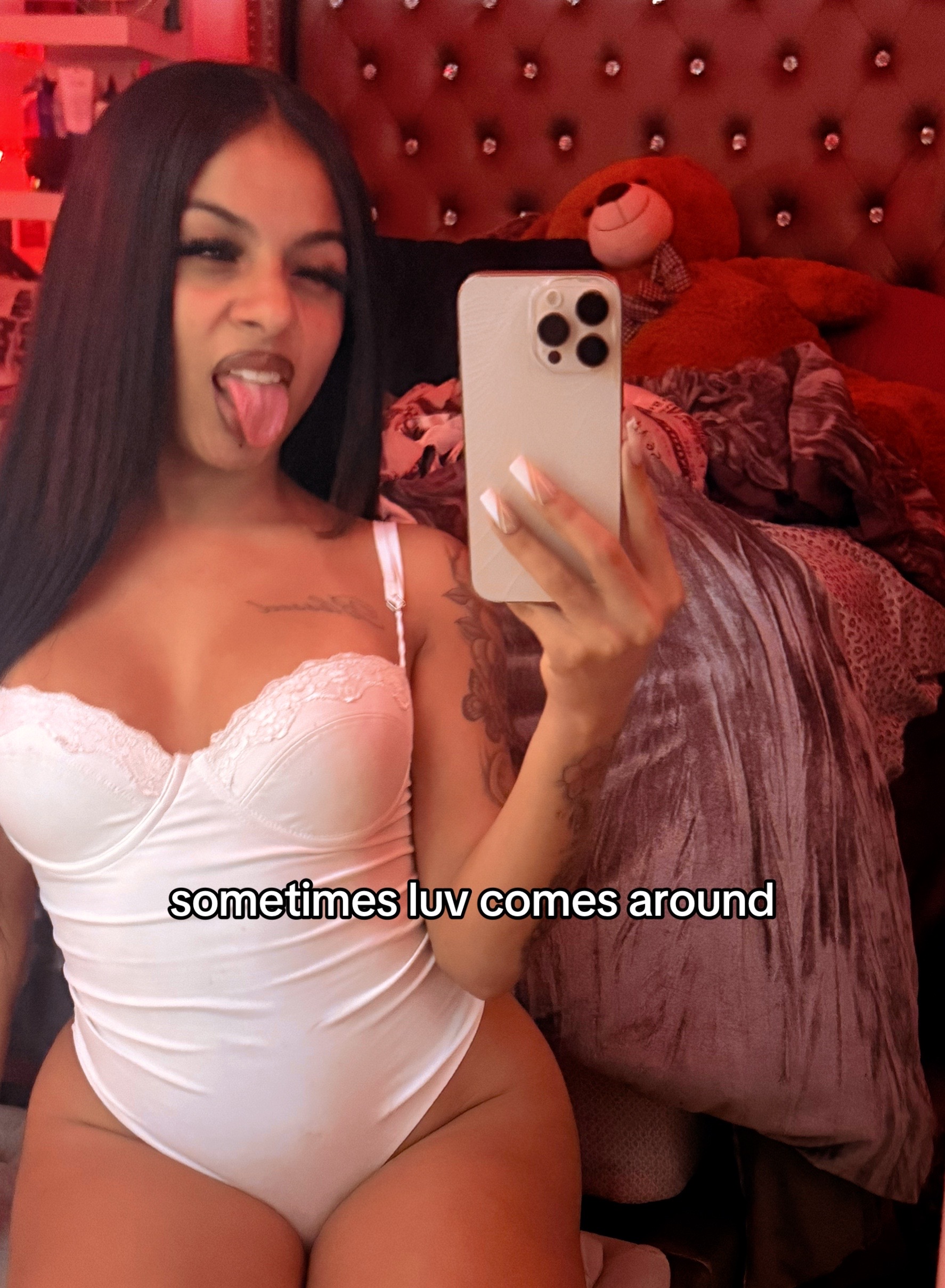 @jaz 🙇🏽&zwj;♀️
