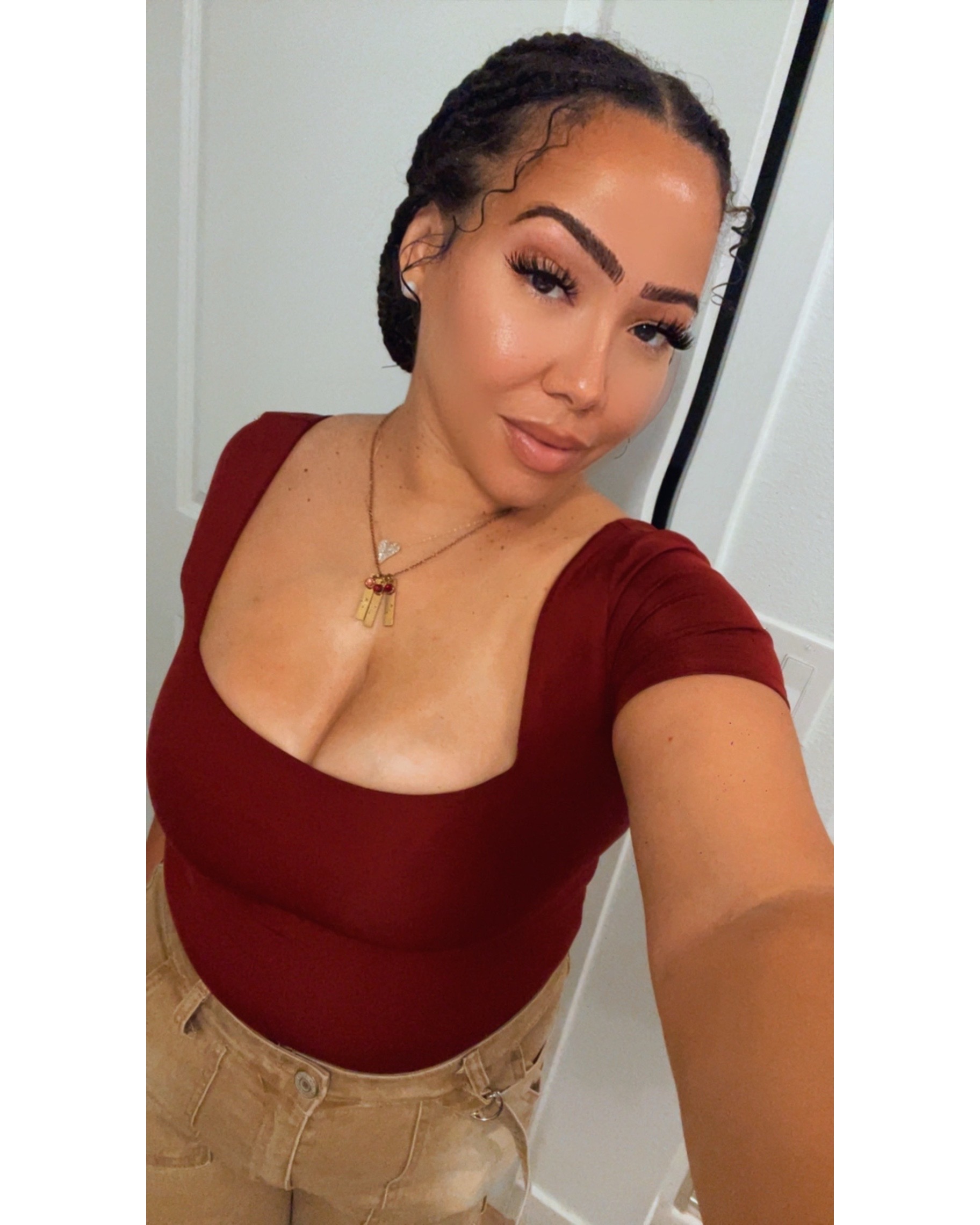 @Krystina B 🔌🦅