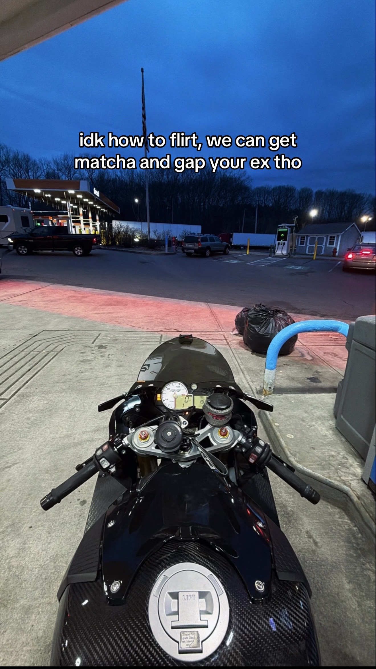 @๐๐๐