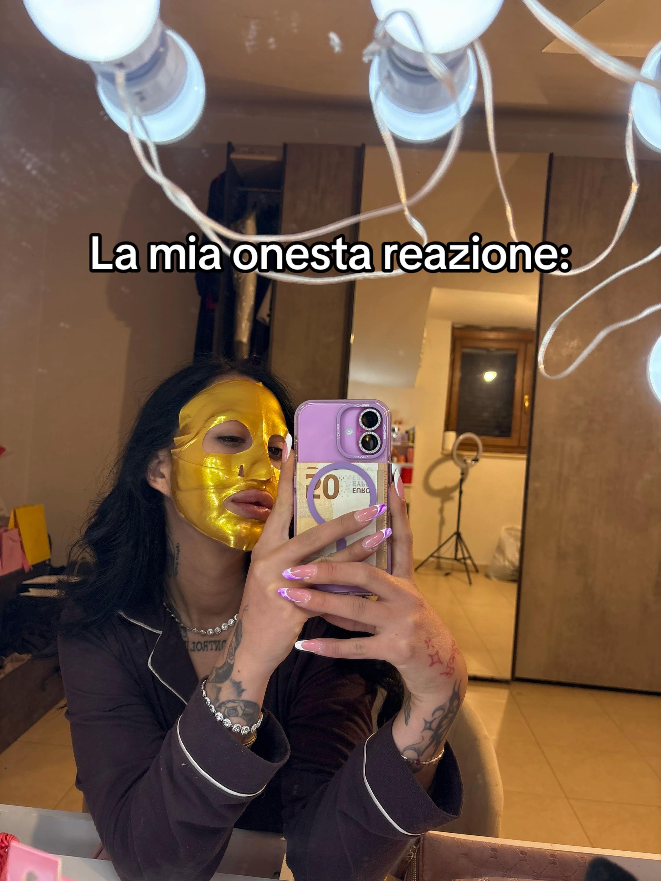 @NAOMI🍒