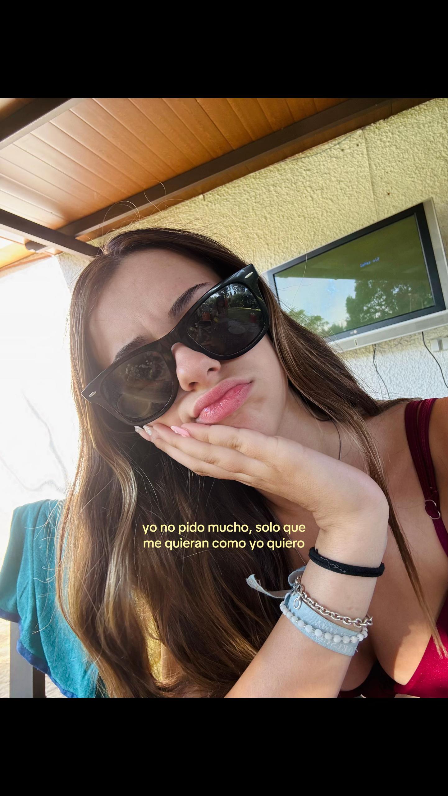 @adelitaess