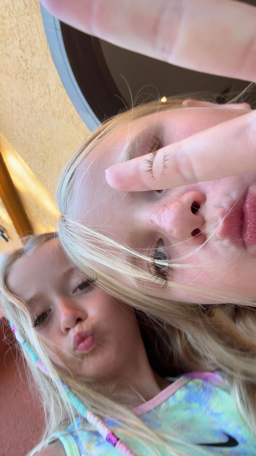@Kaydee