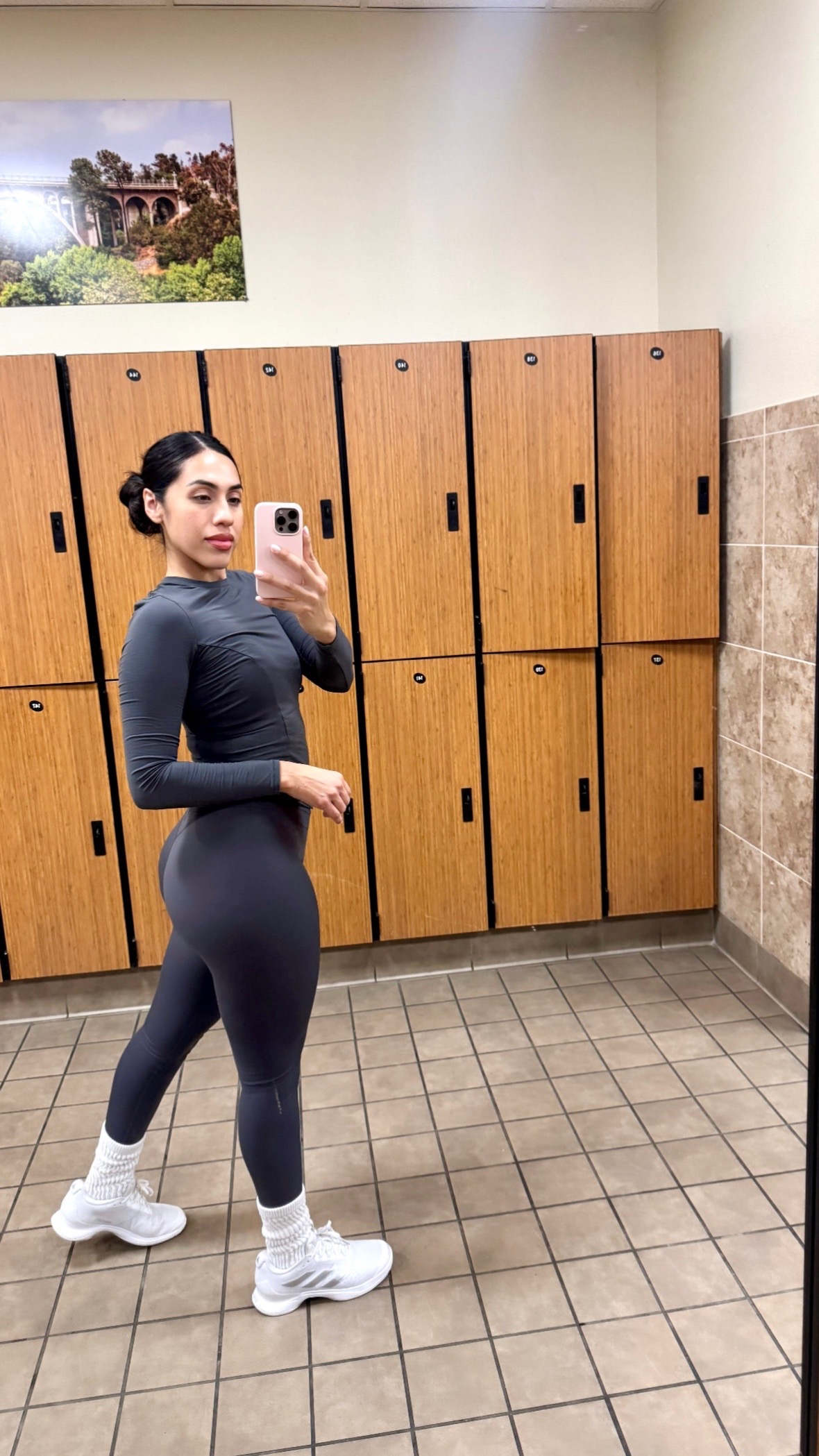 @xoisellaa_