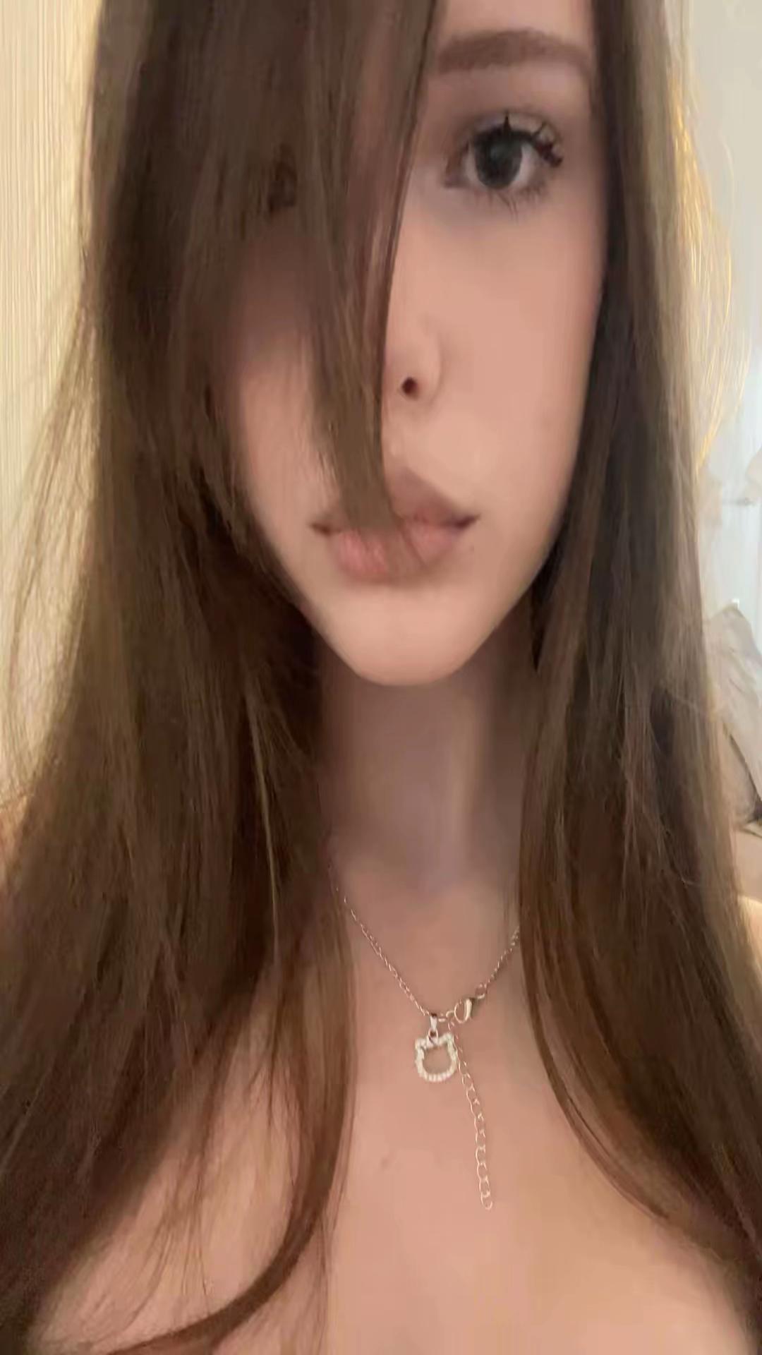 @LonelyCryGirl