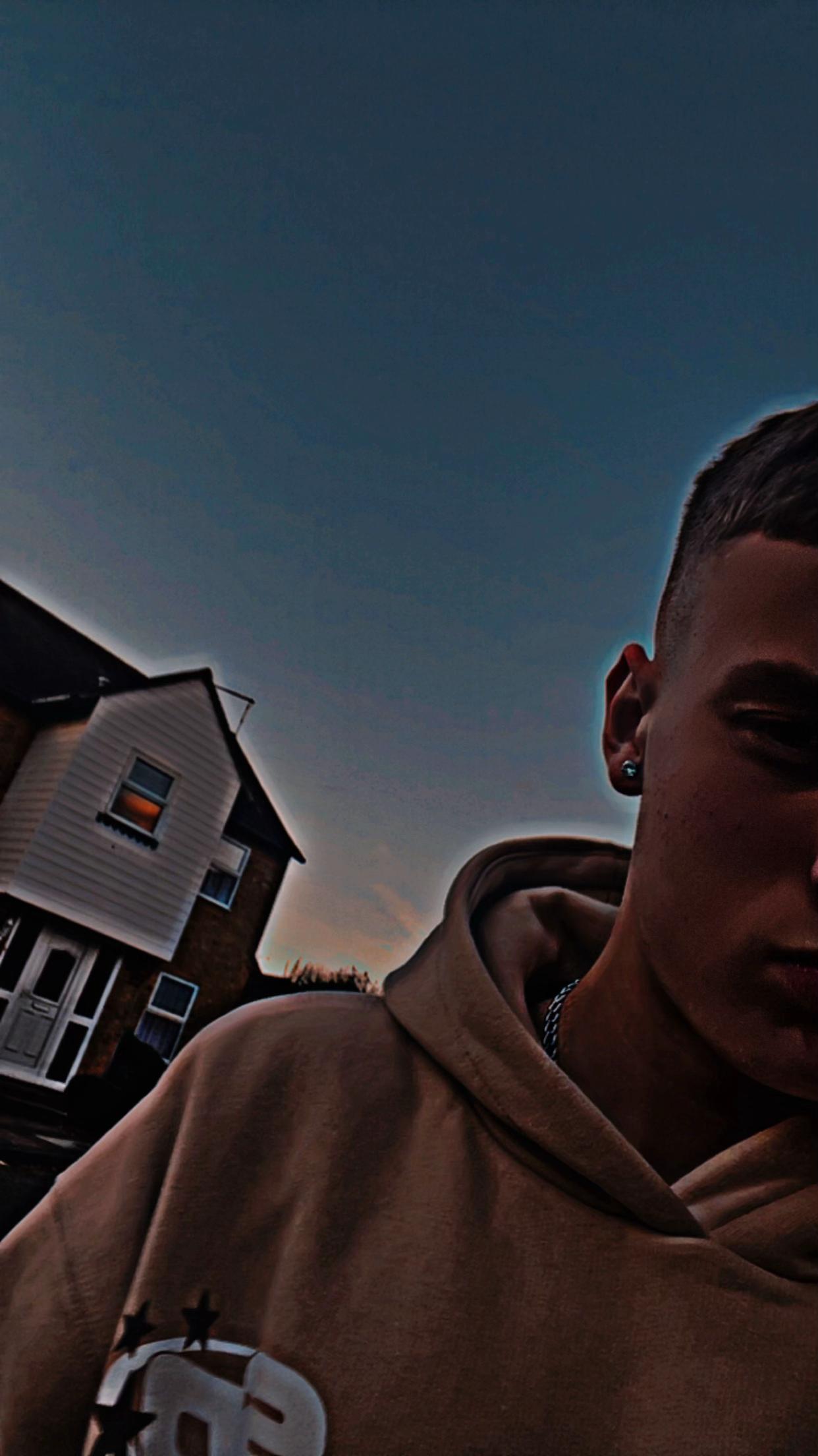@(Jaydon)