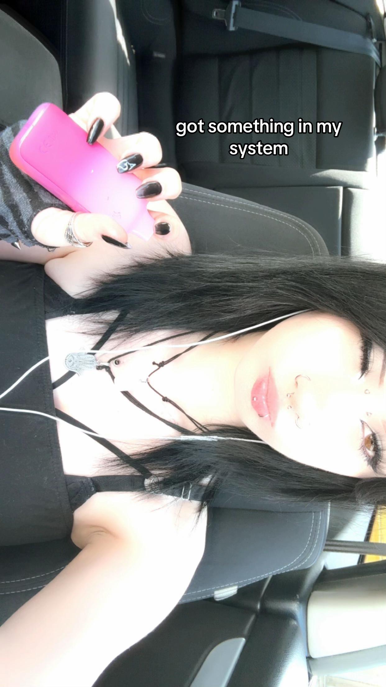 @𝓁𝓊𝓃𝒶🦇
