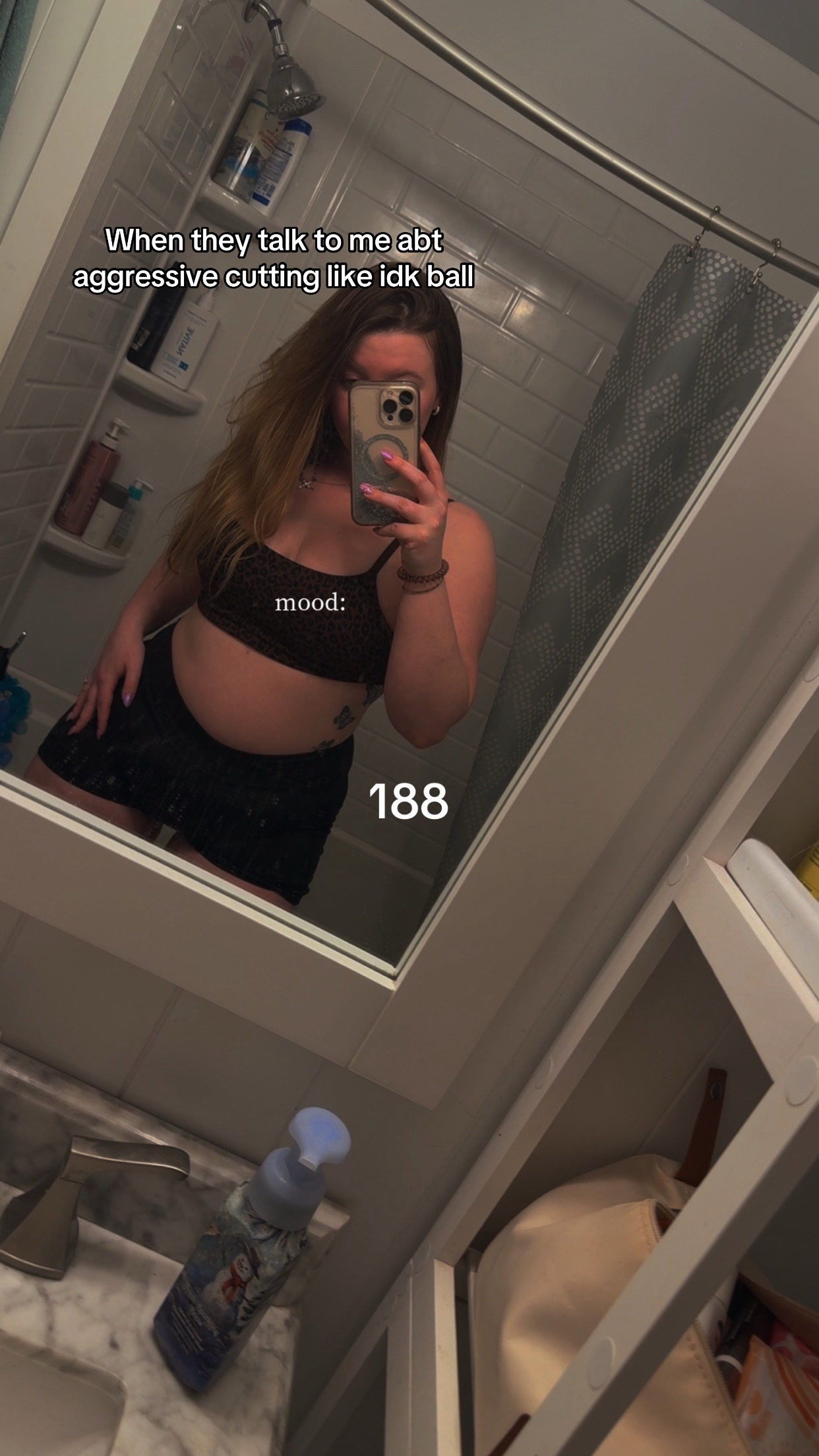 @EM🦋