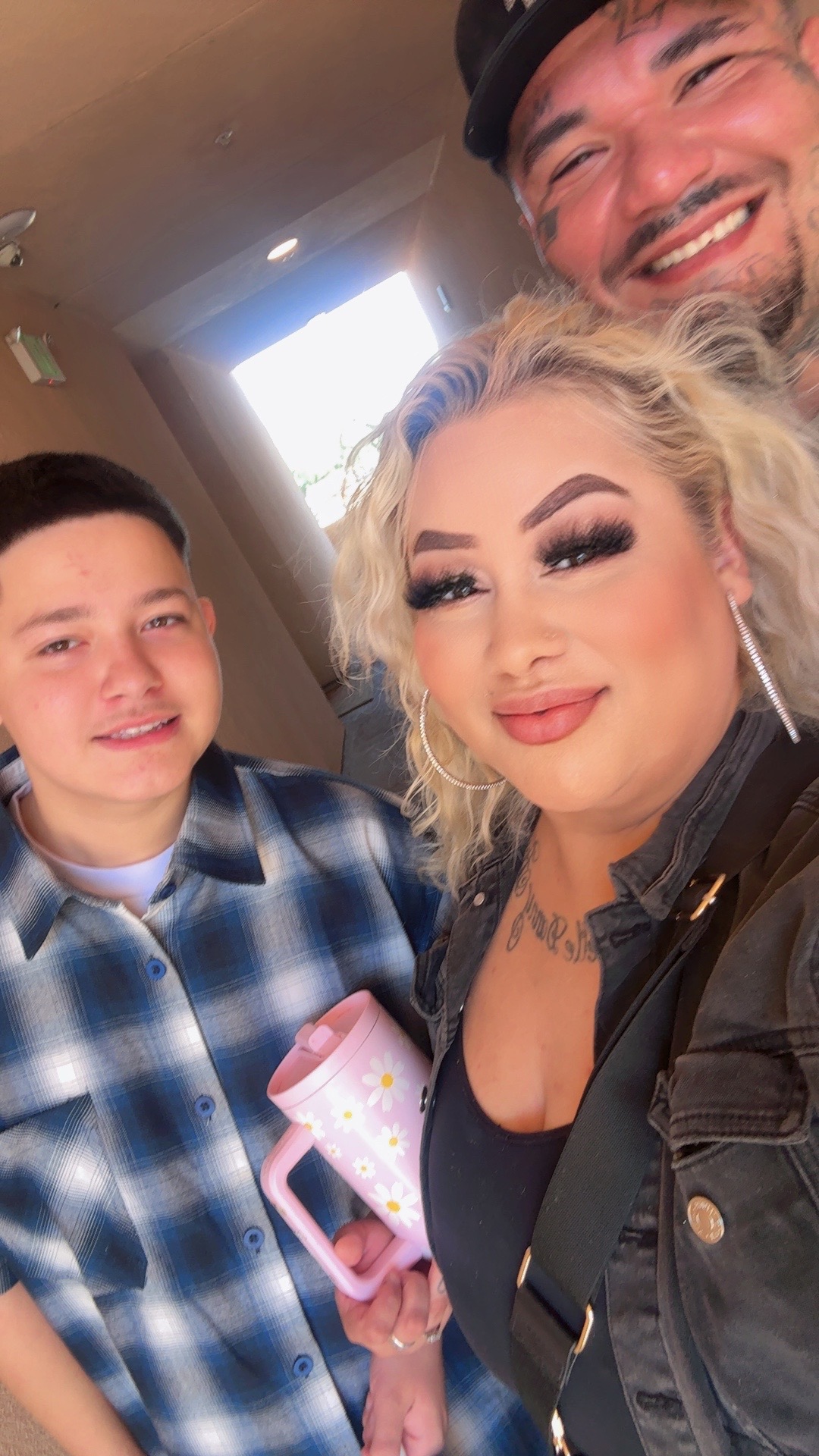 @PRETTYEYEZtacoz