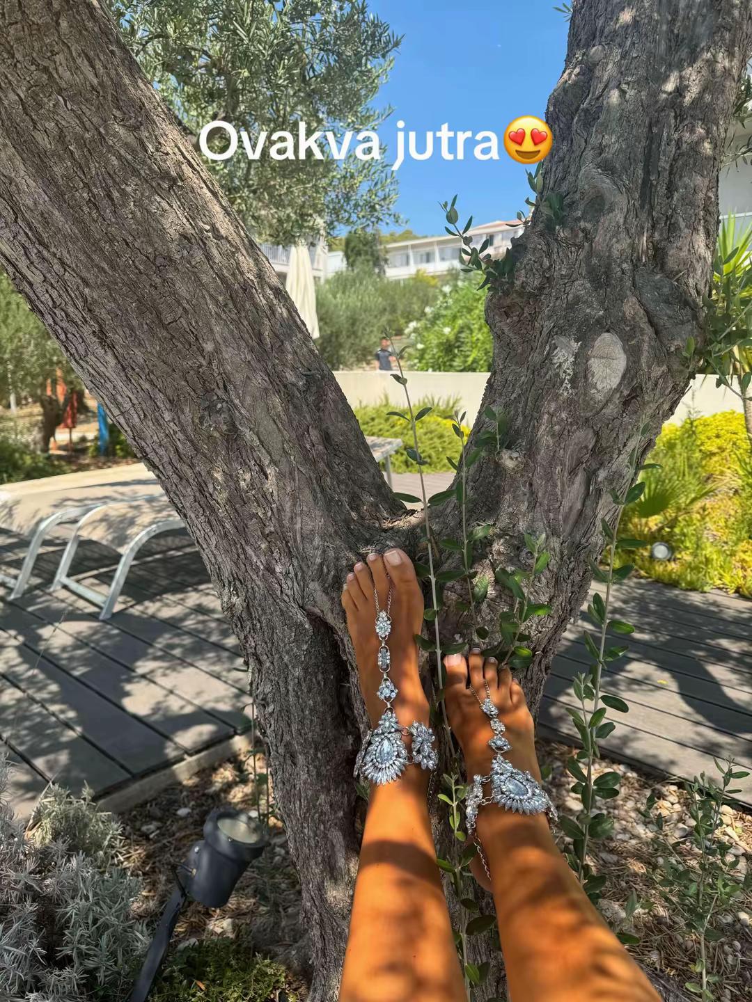 @ivanalifestyle
