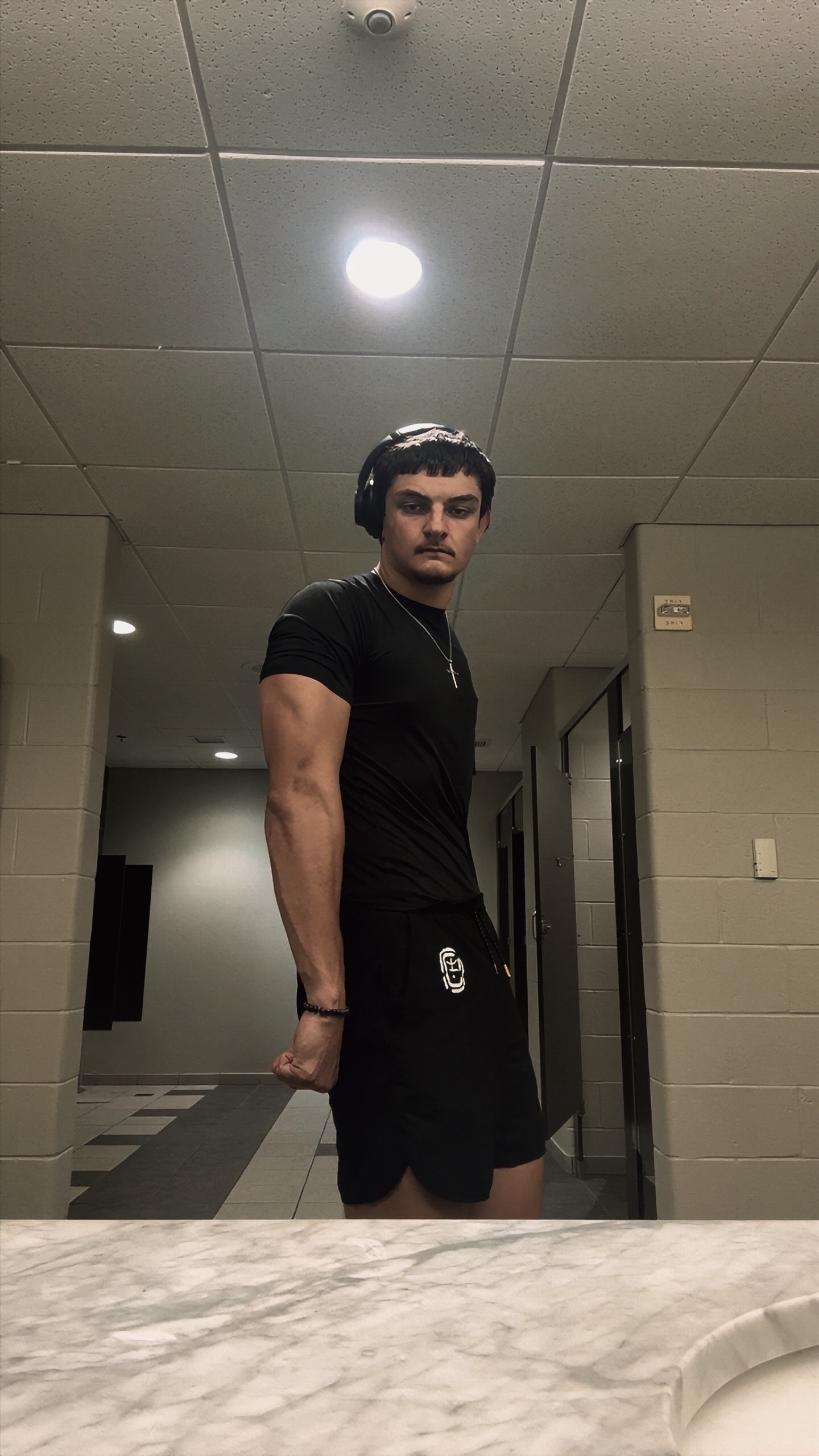 @onearmbeast